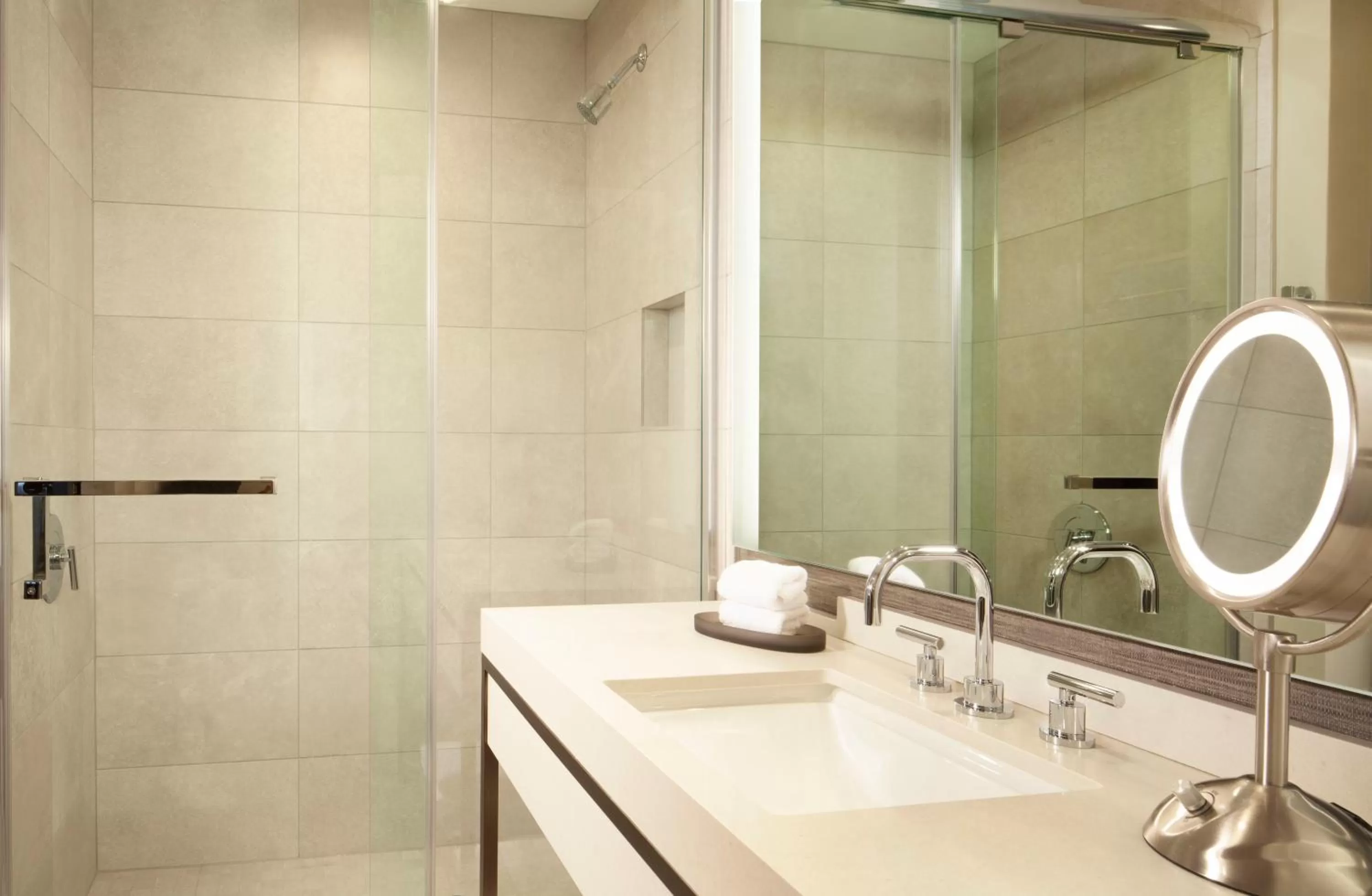 Shower in Hyatt Regency Frisco-Dallas