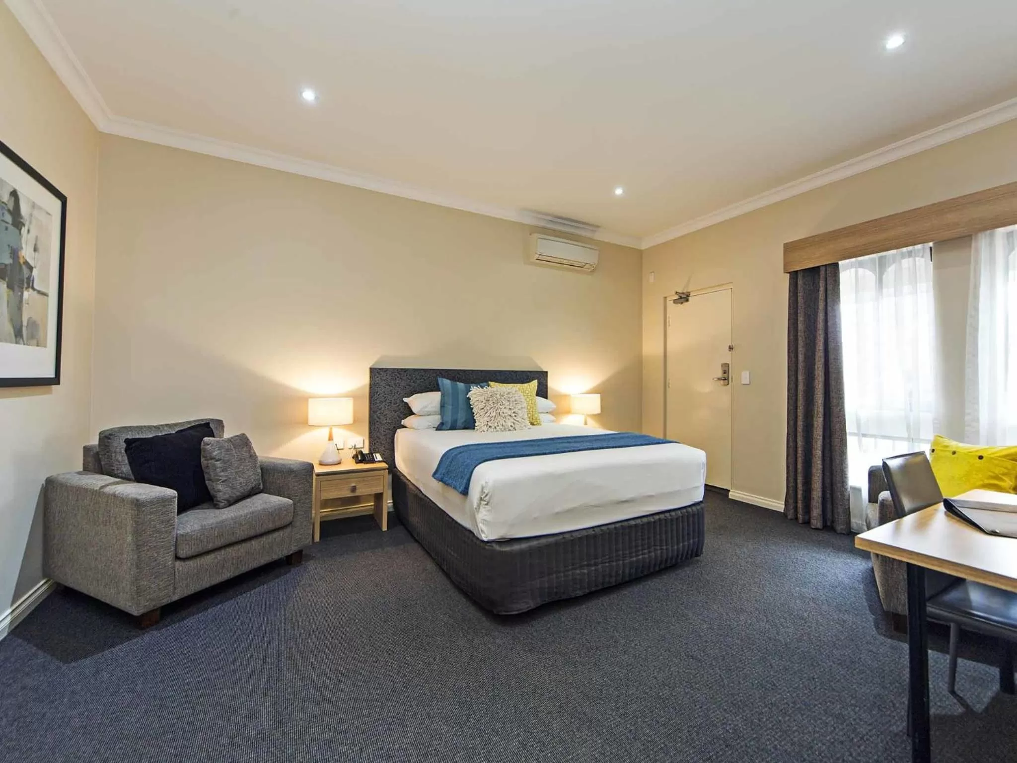 Toilet, Bed in Comfort Inn & Suites Sombrero