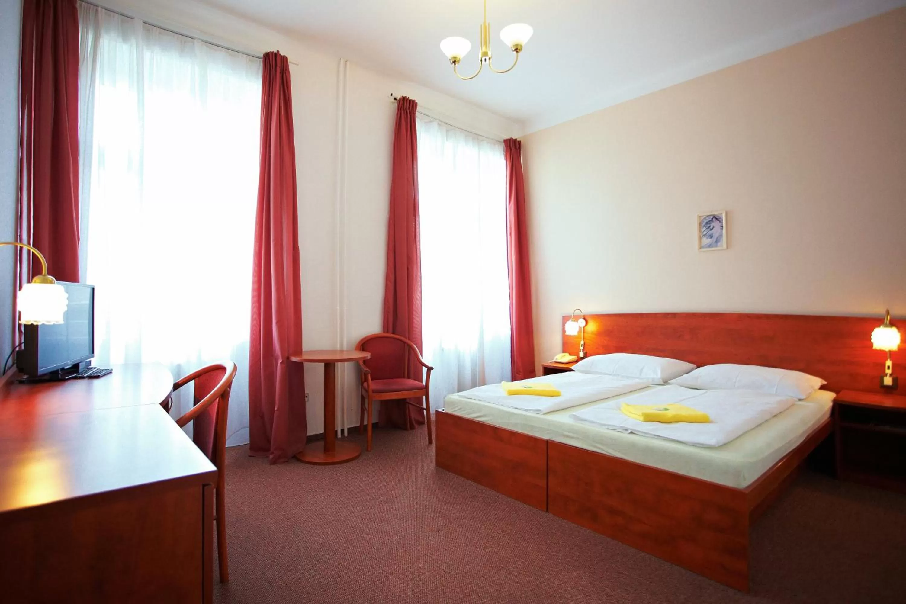 Bed in Wellness Hotel Central