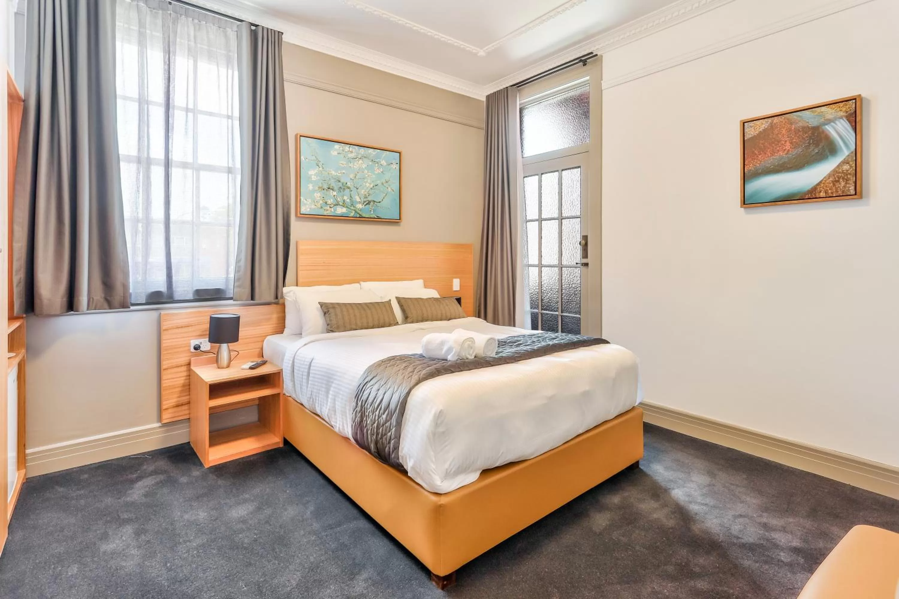 Bed in Meridian Hotel Hurstville