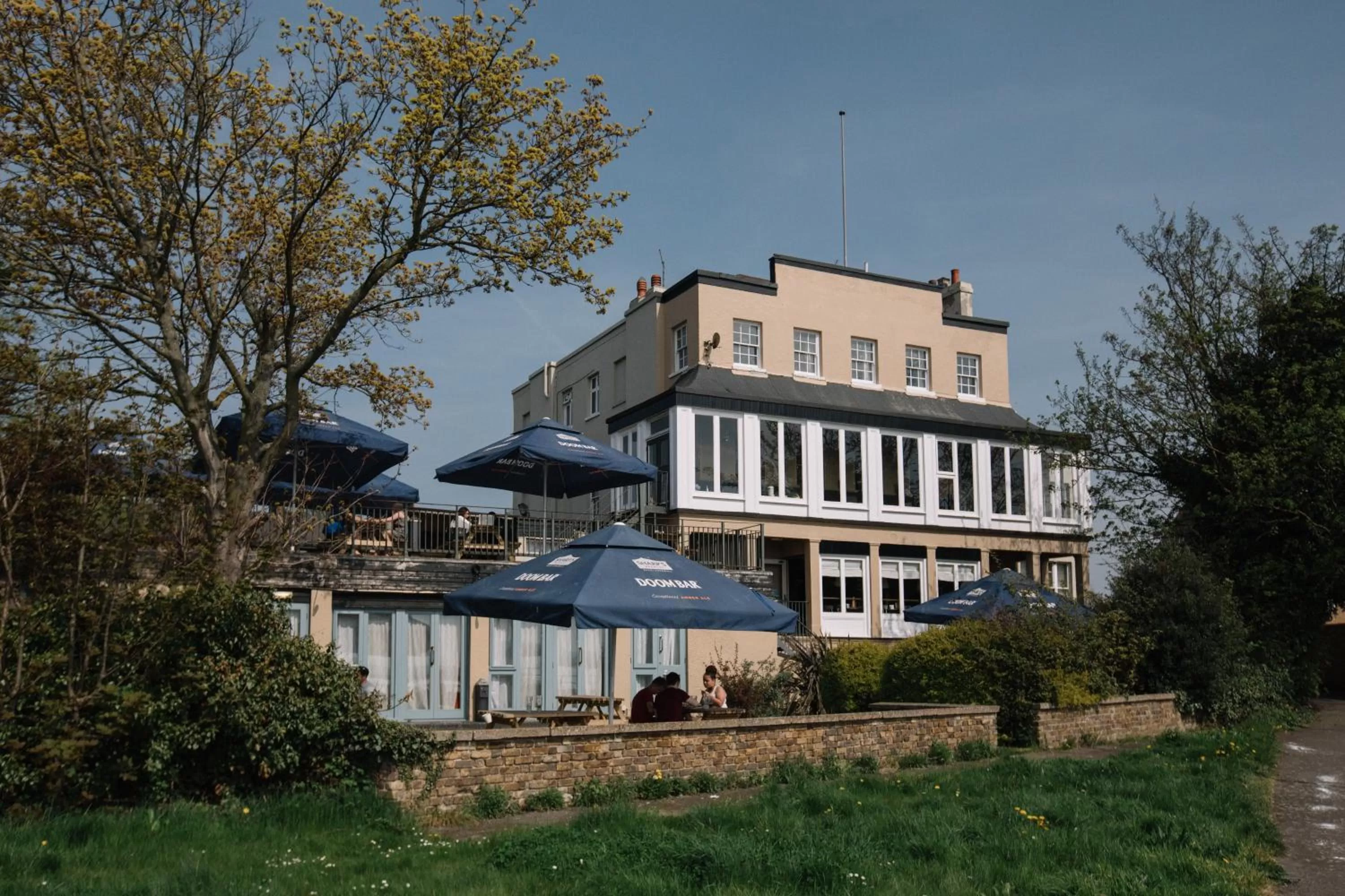 Property building in Royal Hotel, Bar & Grill