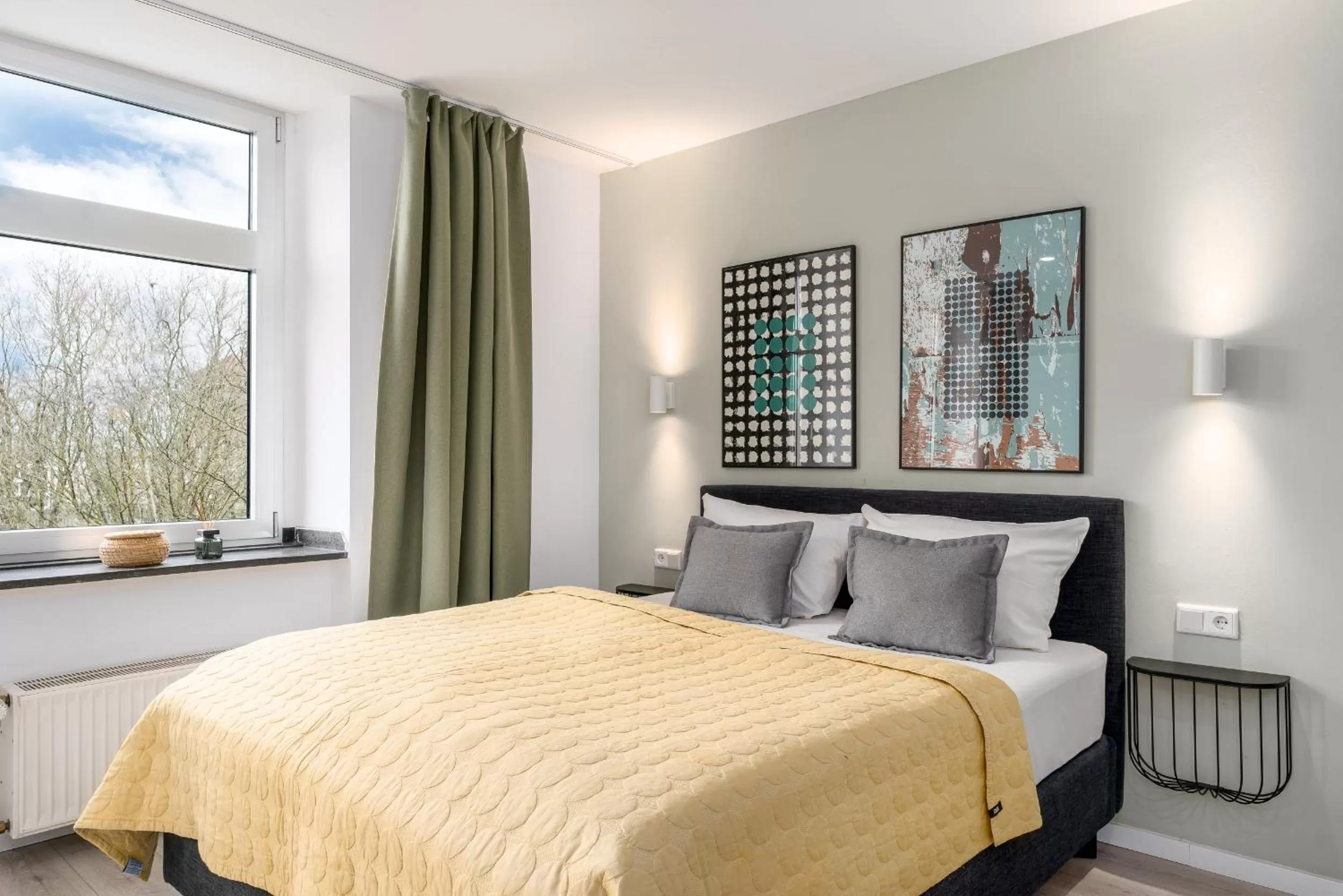 Bed in BRIGHT Dortmund City Center