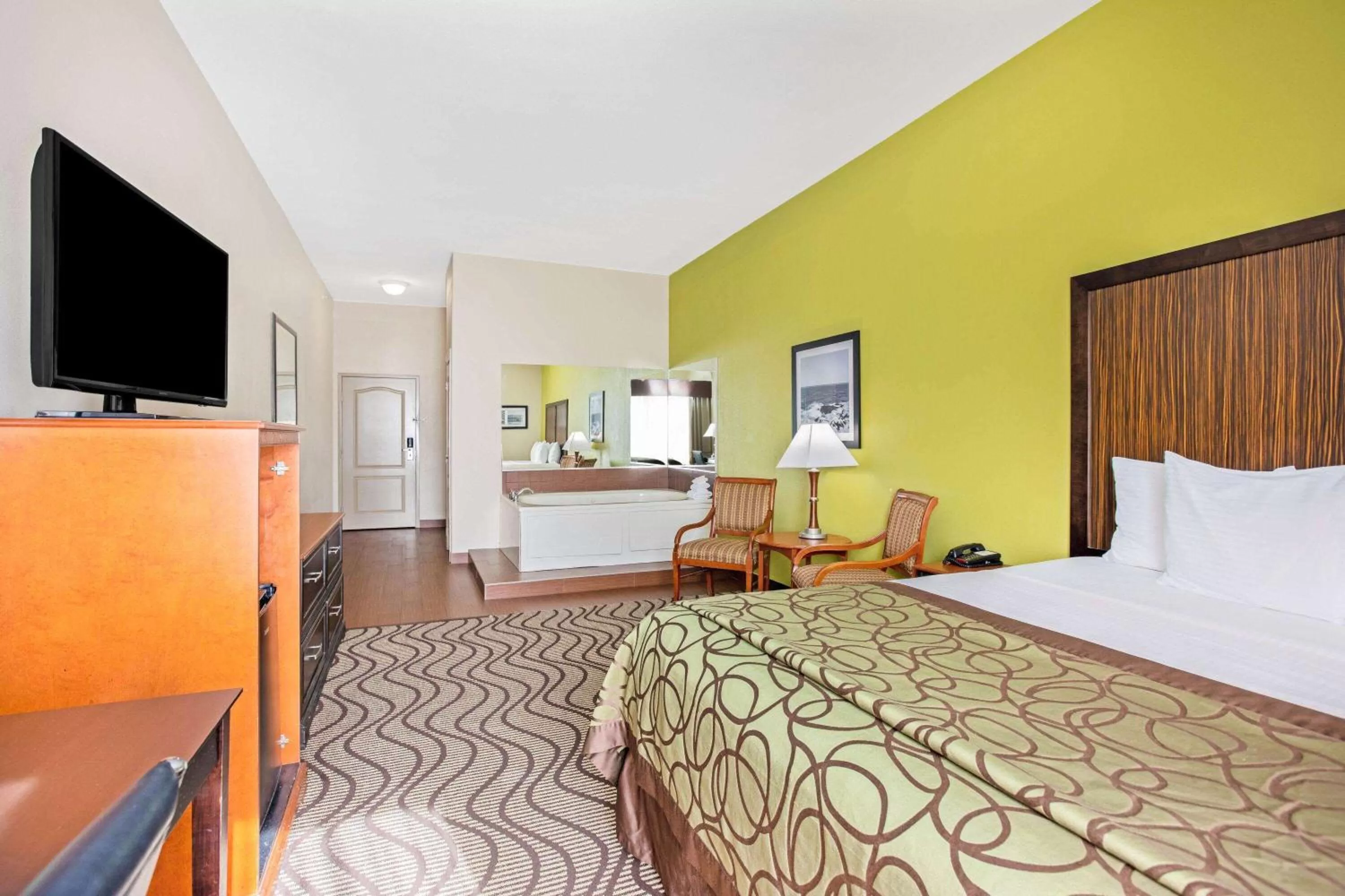 Bed in La Quinta by Wyndham Corpus Christi Airport