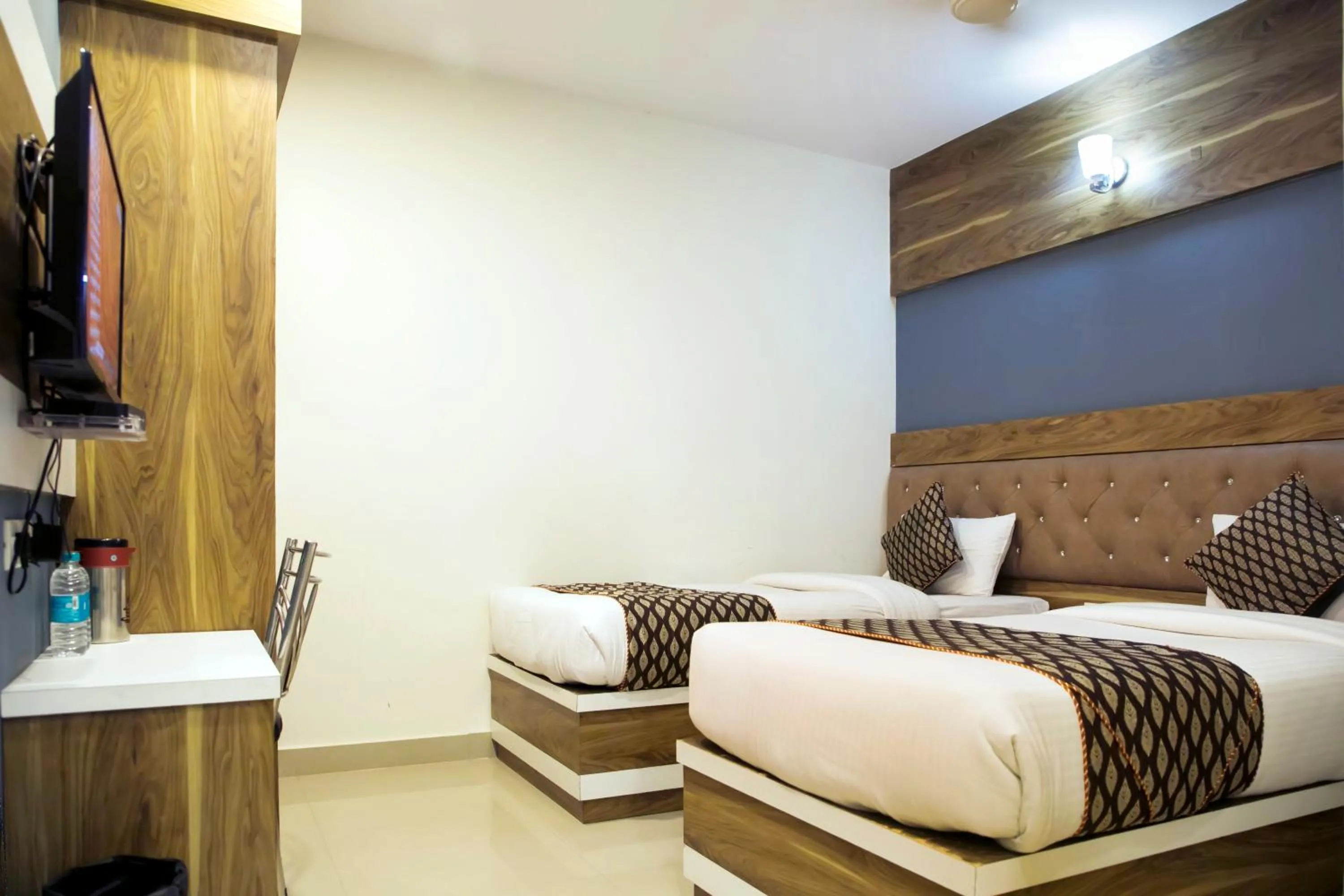 Bedroom, Bed in Hotel Ganges Grand - 600m from Kashi Vishwanath Temple