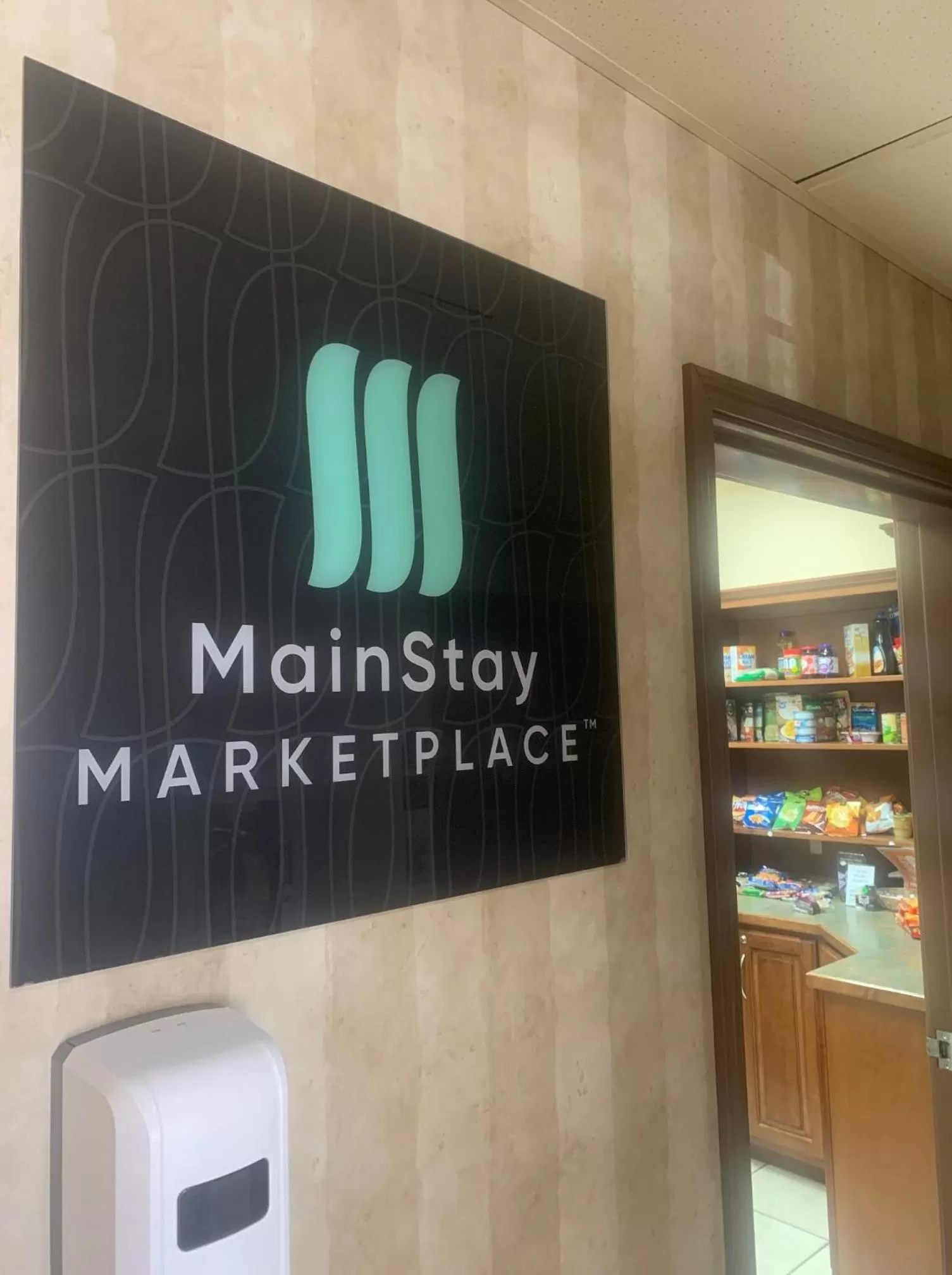 Supermarket/grocery shop in MainStay Suites St Robert - Fort Leonard Wood