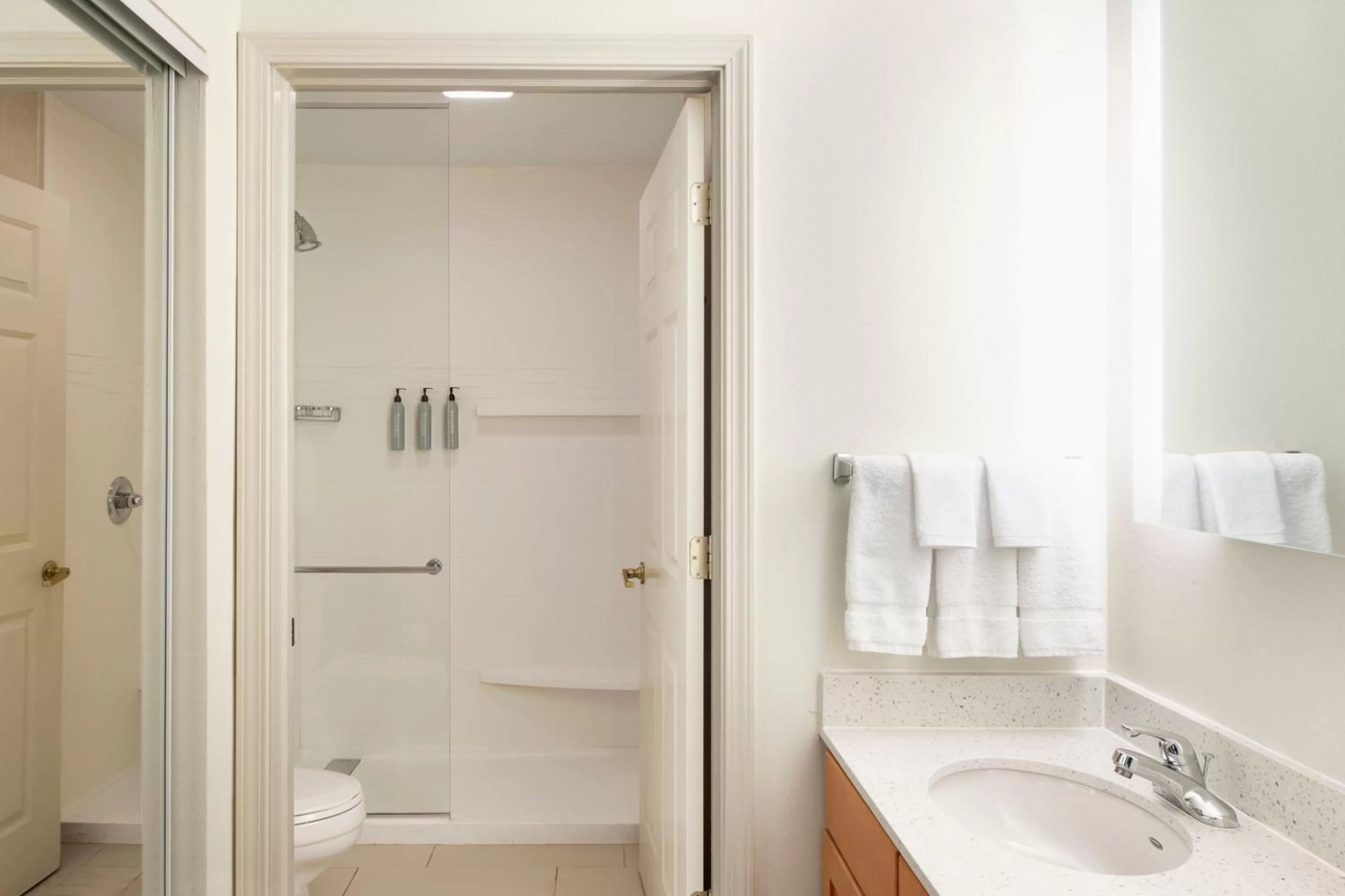 Bathroom in Residence Inn Cincinnati Airport