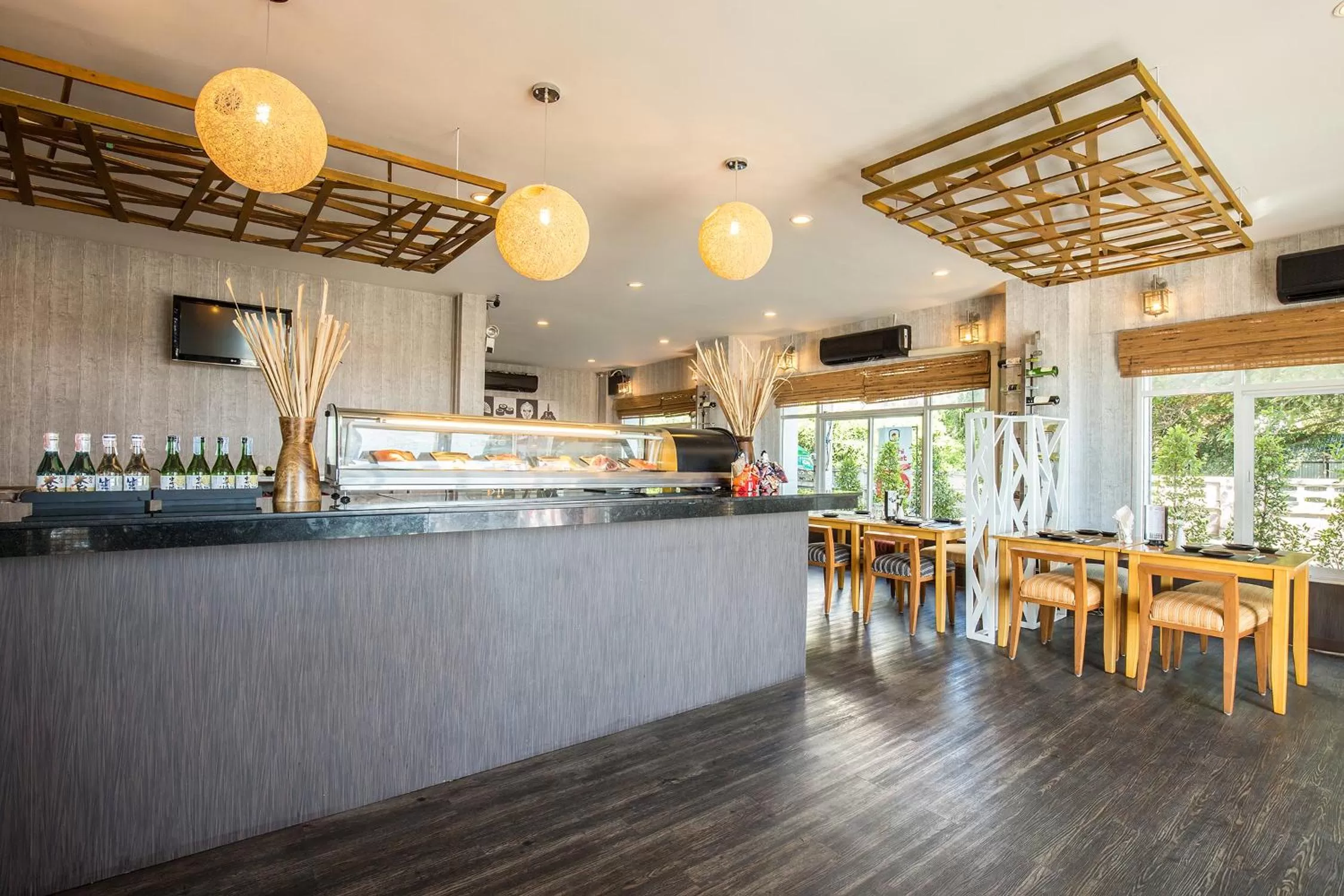 Restaurant/places to eat in D Varee Jomtien Beach, Pattaya