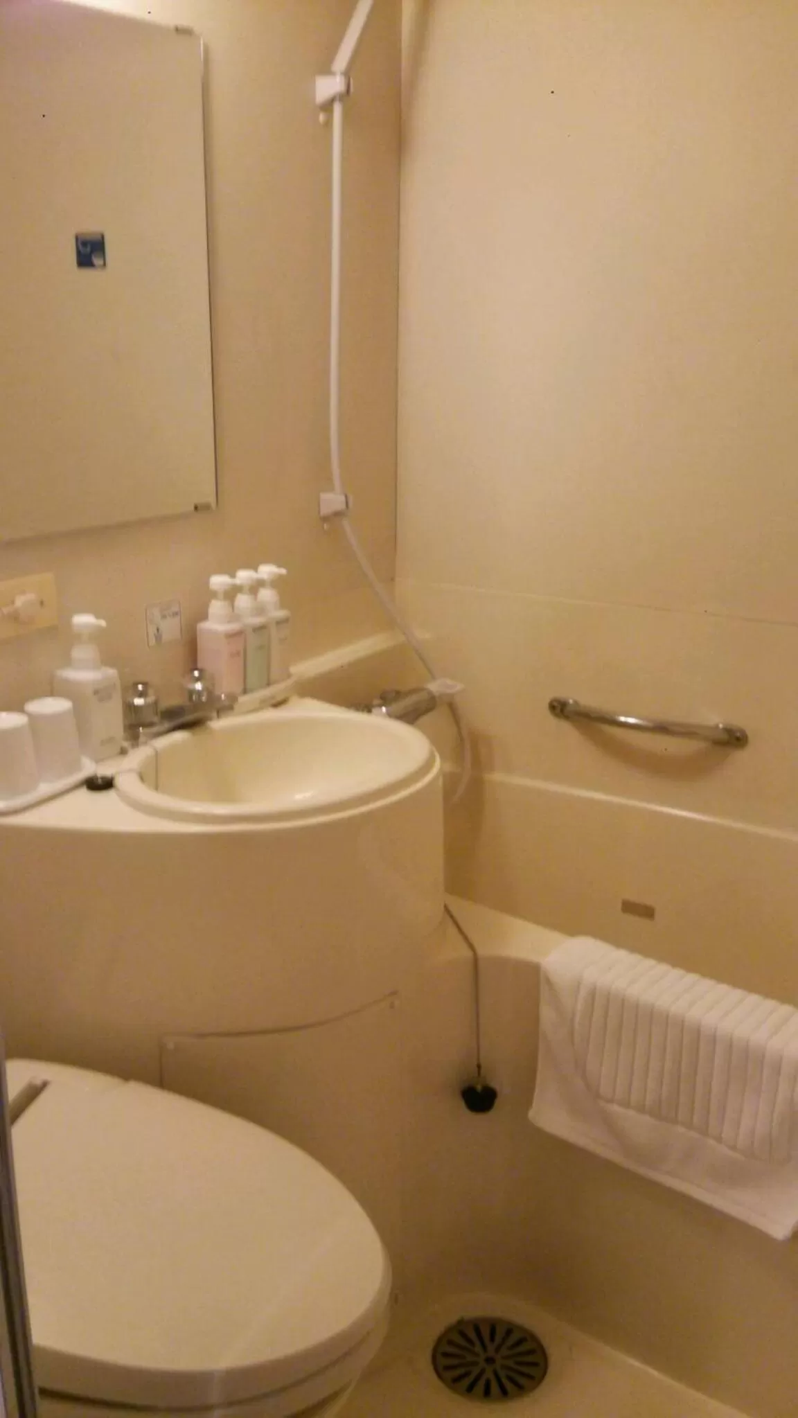 Toilet in Smile Hotel Shimonoseki