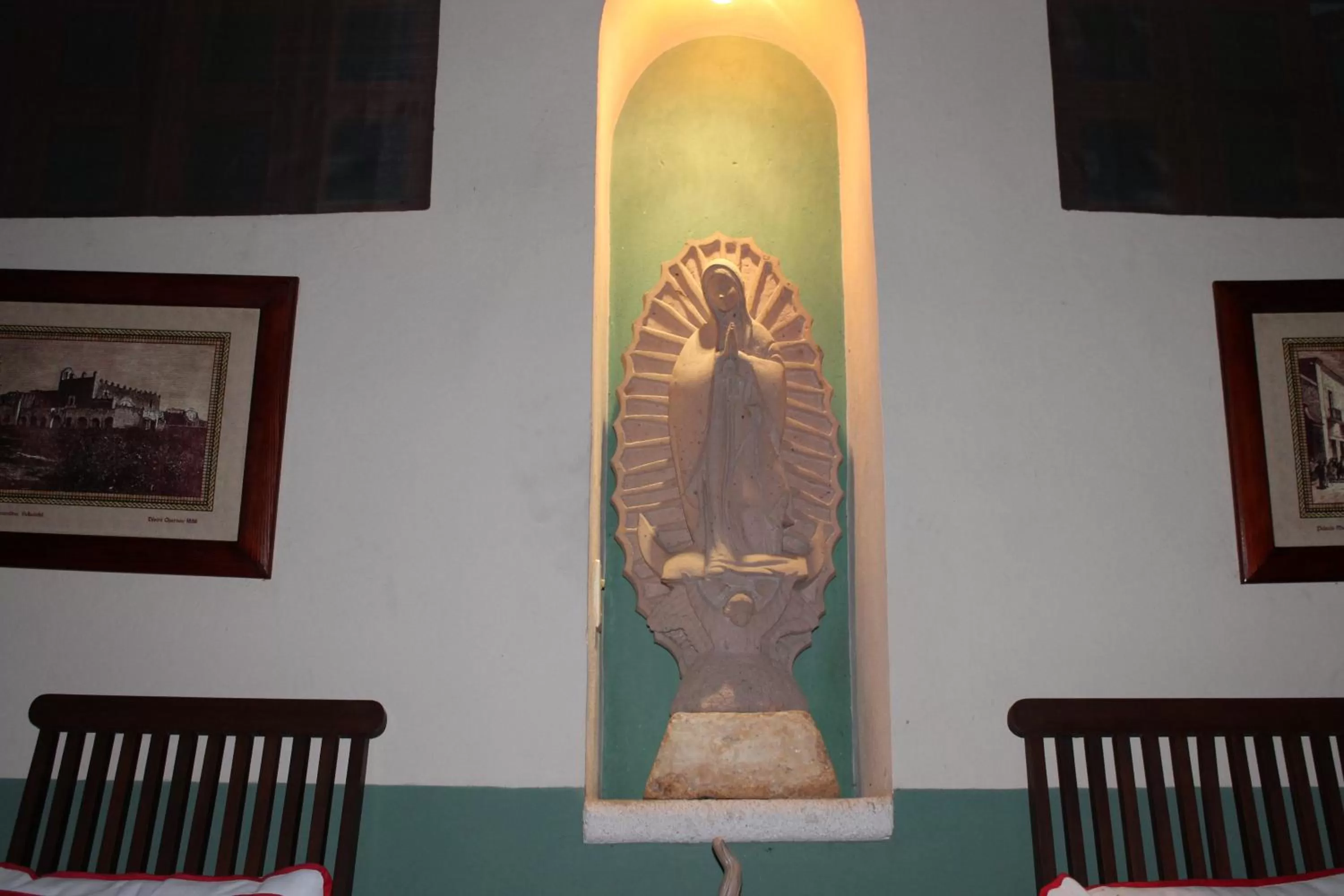 Decorative detail in Casa Quetzal Hotel