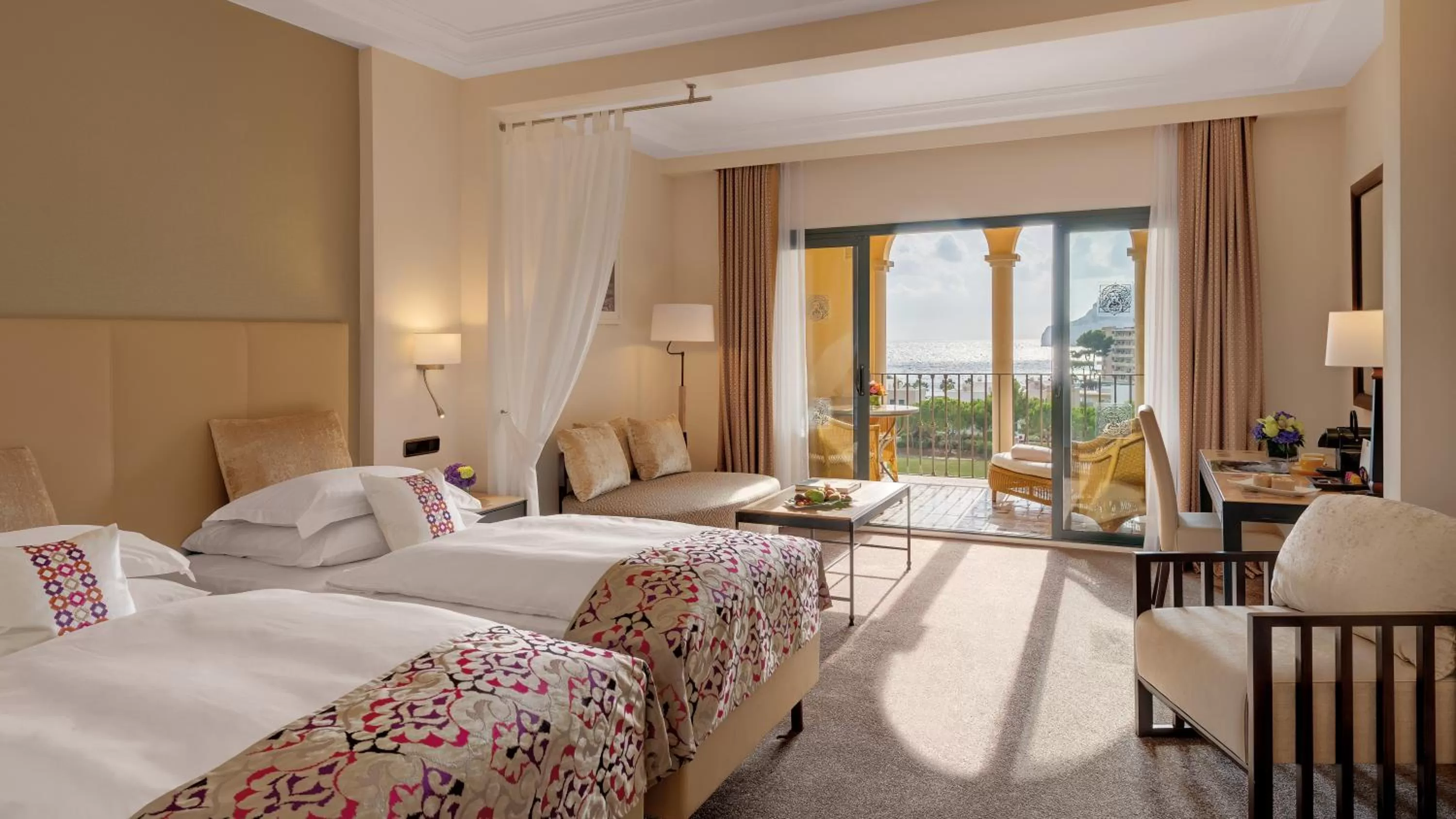 Photo of the whole room, Bed in Steigenberger Hotel and Resort Camp de Mar