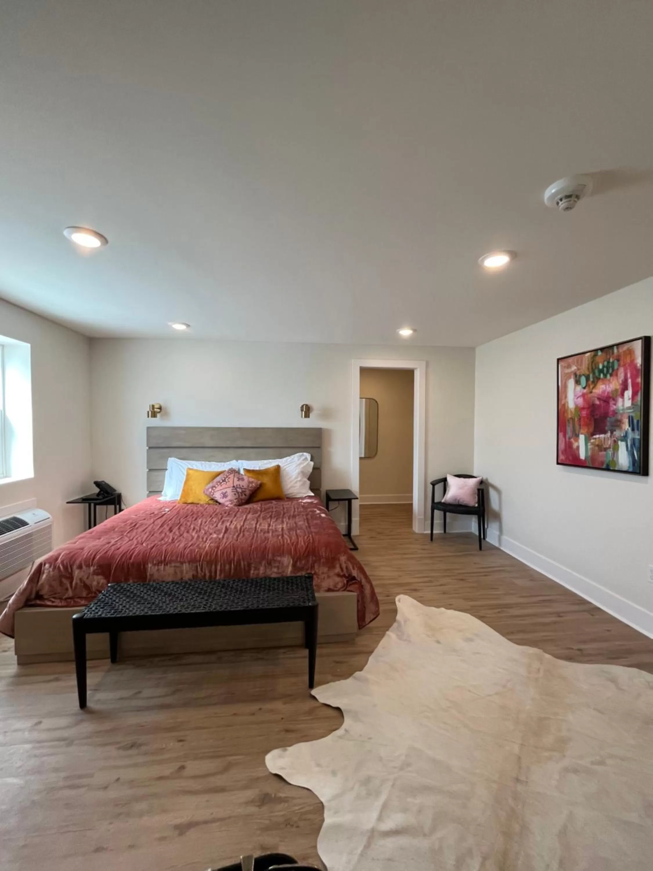 Bed in Lucky Inn New Orleans