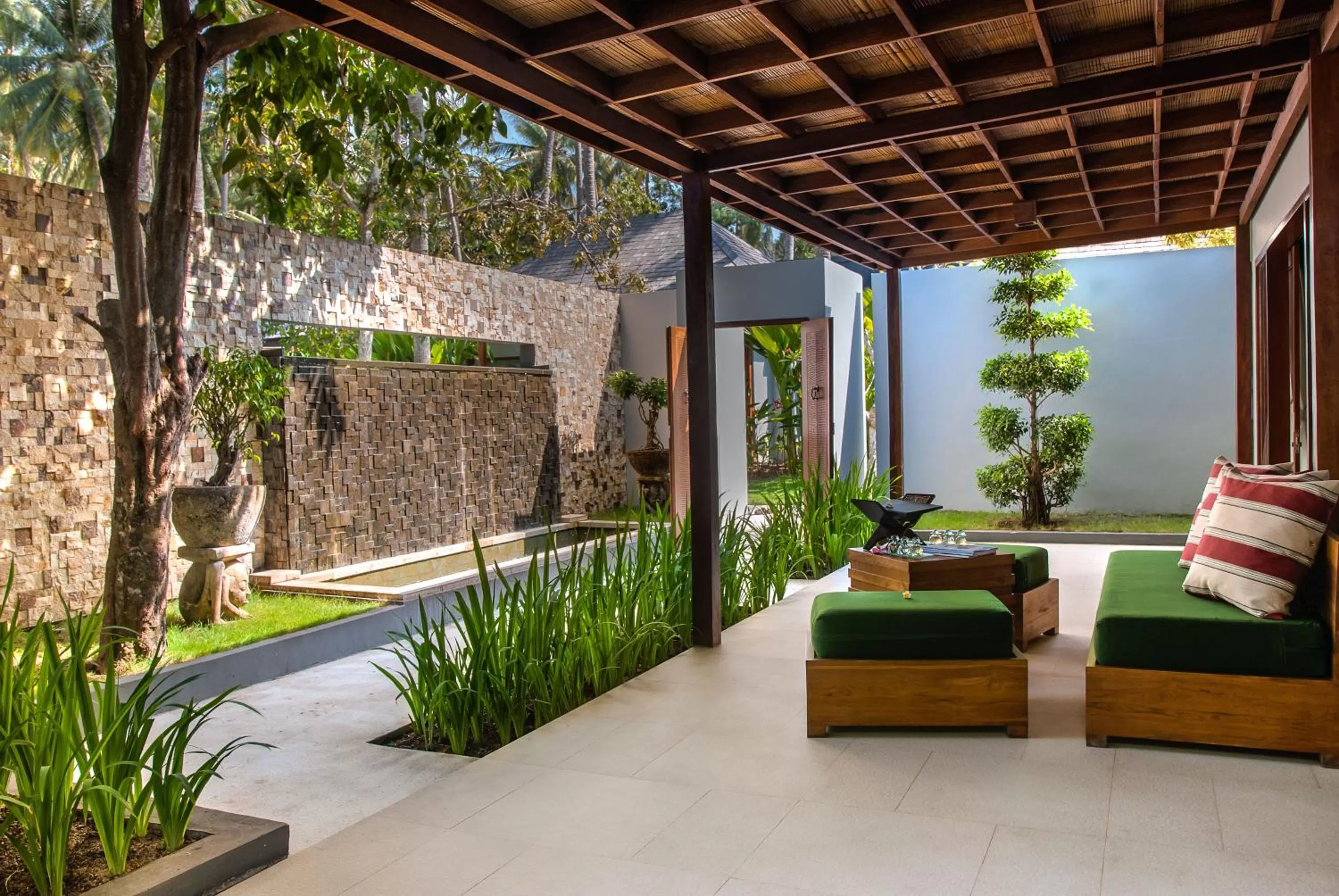 Massage in The Chandi Boutique Resort & Spa