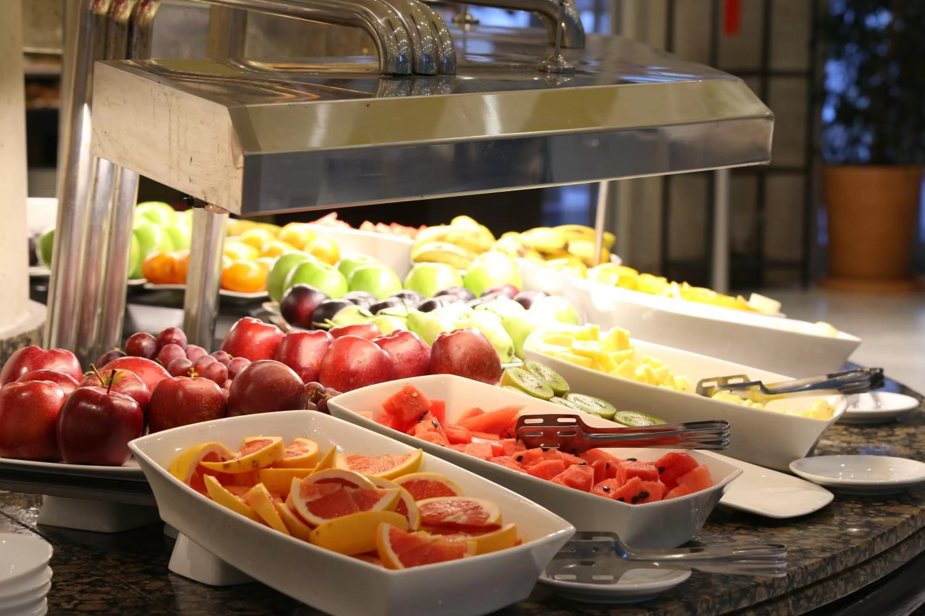 Restaurant/places to eat in Silken Al-Andalus Palace