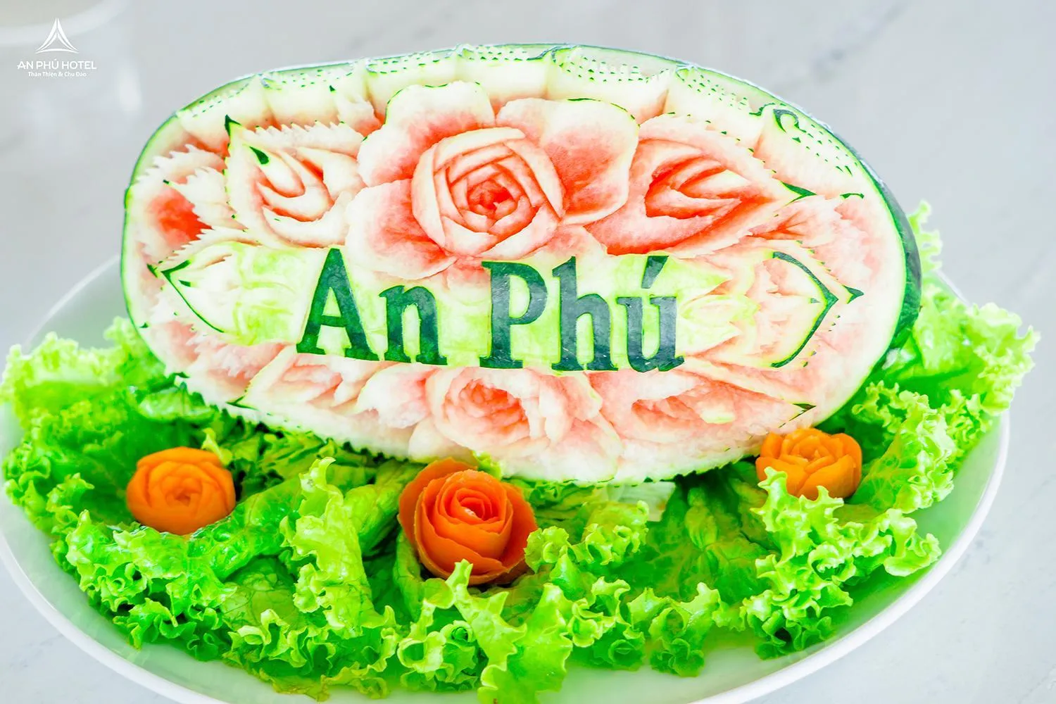 Restaurant/places to eat in An Phu Hotel