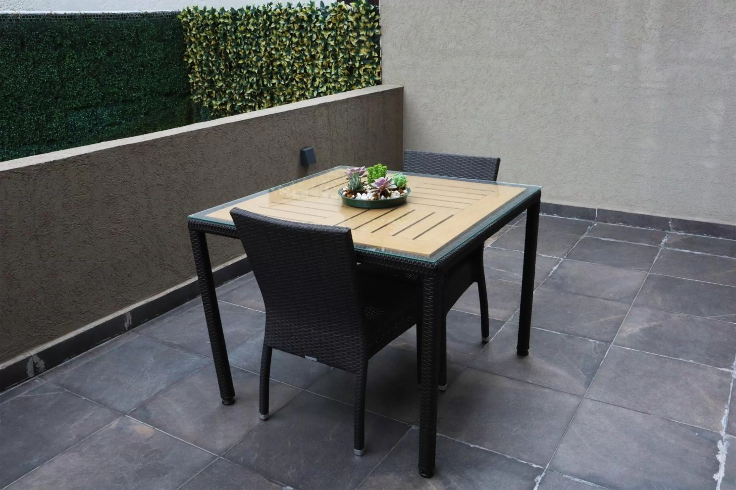 Seating area in Isaaya Hotel Boutique by WTC