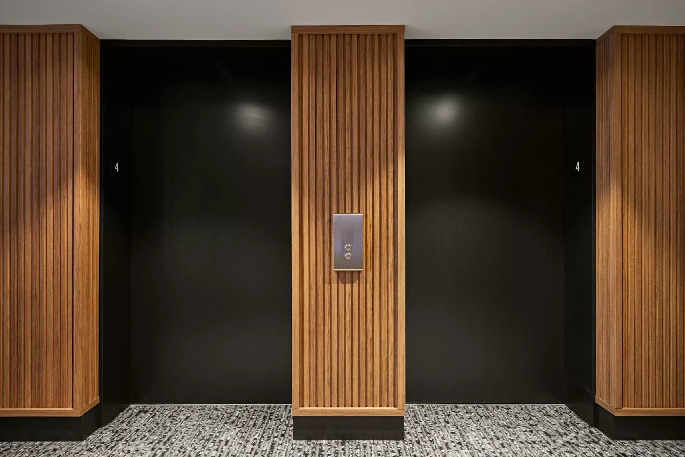 Property building in Hôtel MOCO Valleyfield