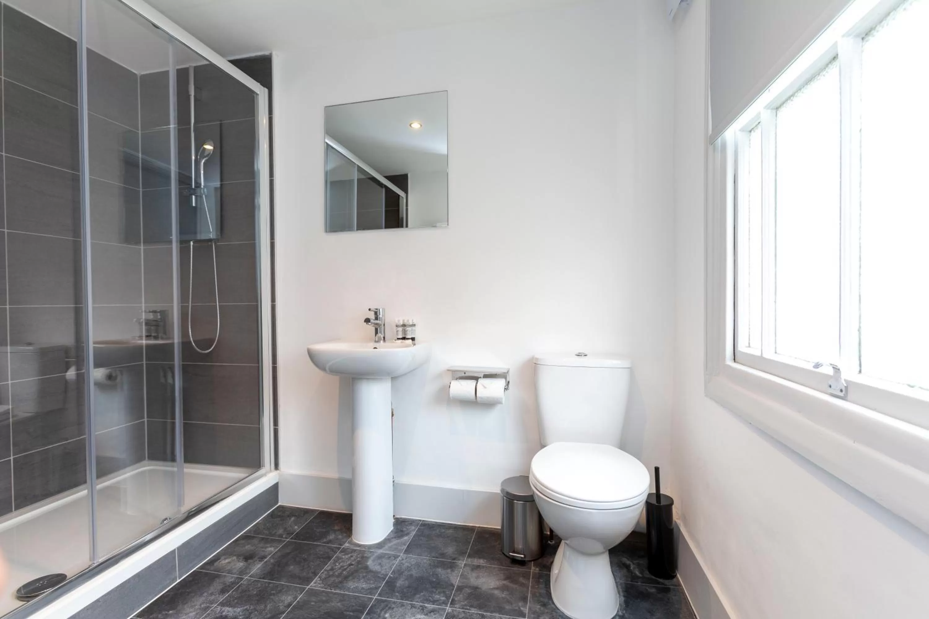 Bathroom in Royal Park Hotel