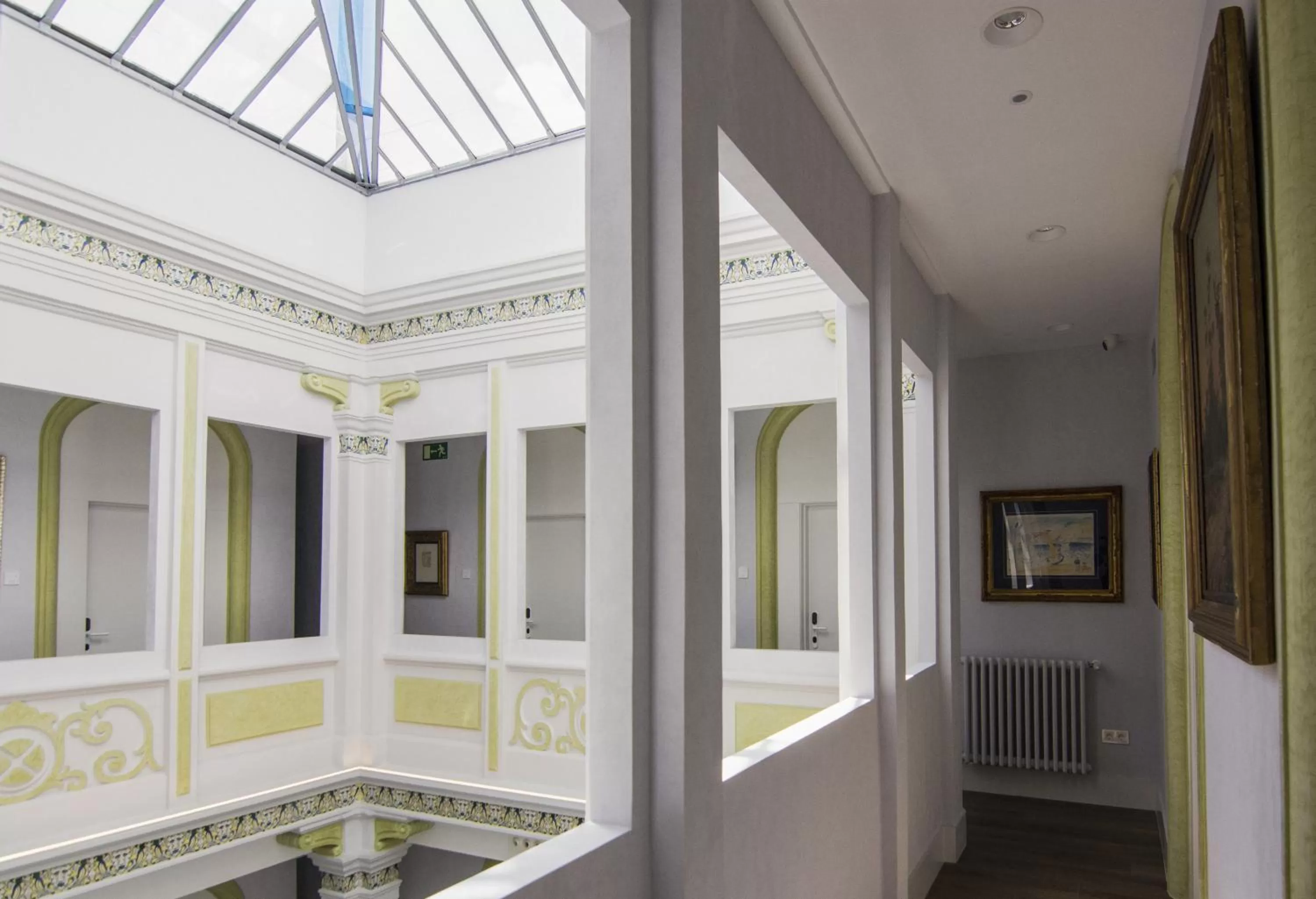 Lobby or reception in Hotel Oleum - Parking Gratuito bajo disponibilidad y reserva previa