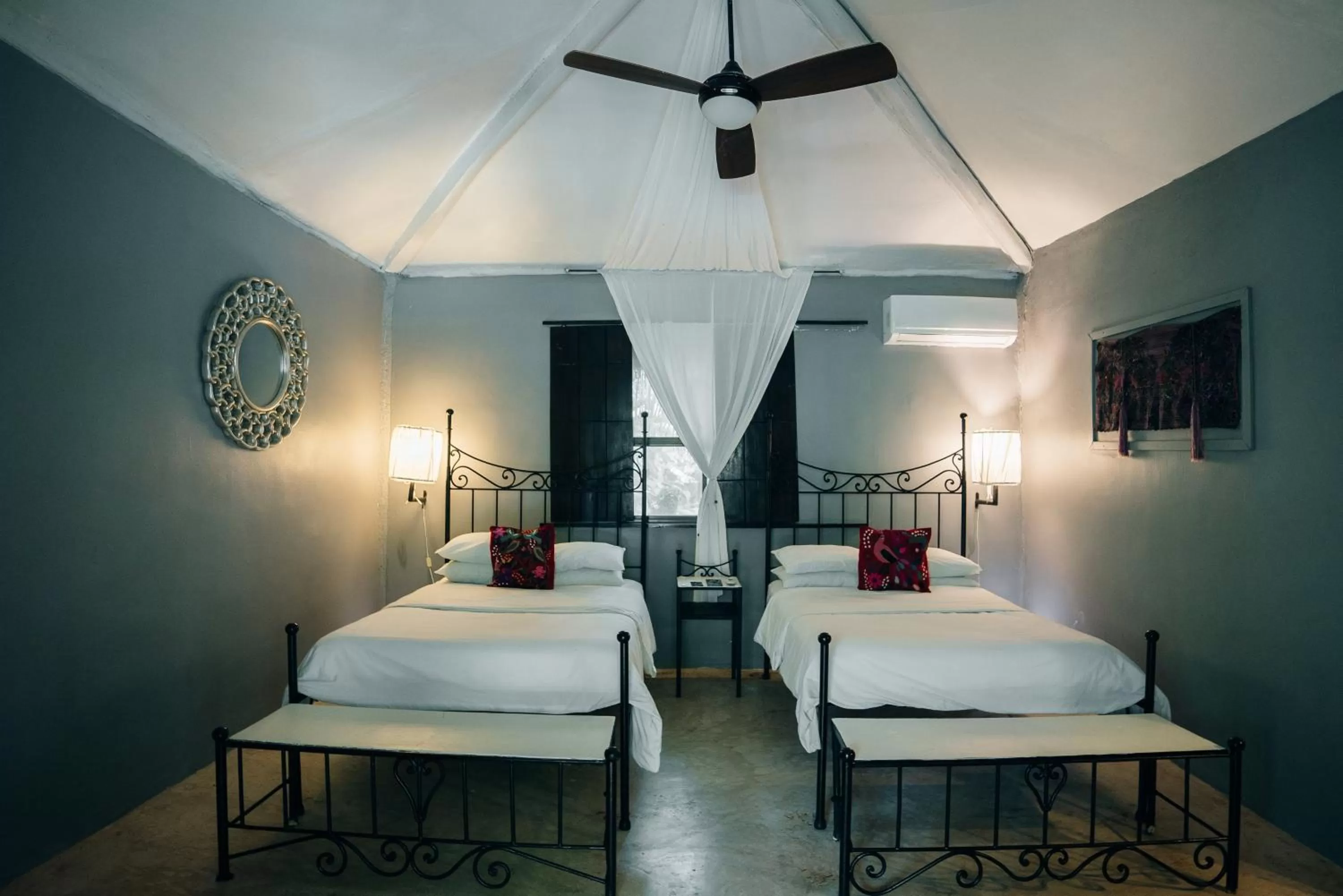 Bedroom, Bed in Piedra de Agua Palenque