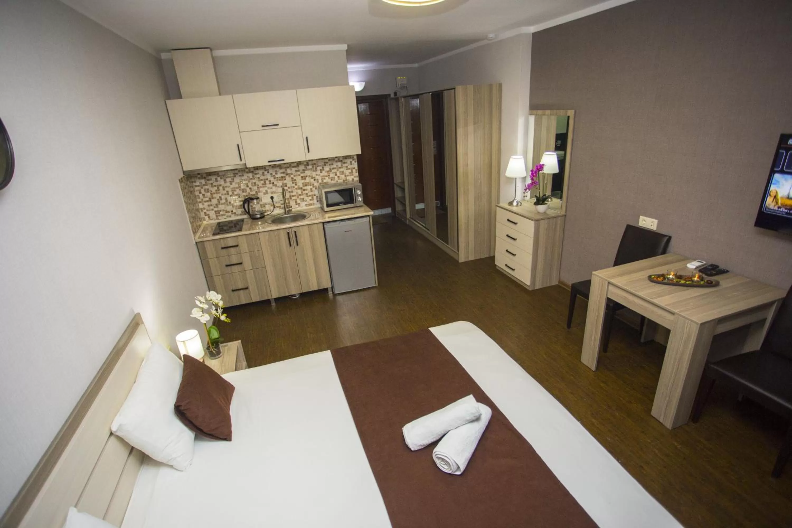 Kitchen or kitchenette, Bed in Blue Star Batumi