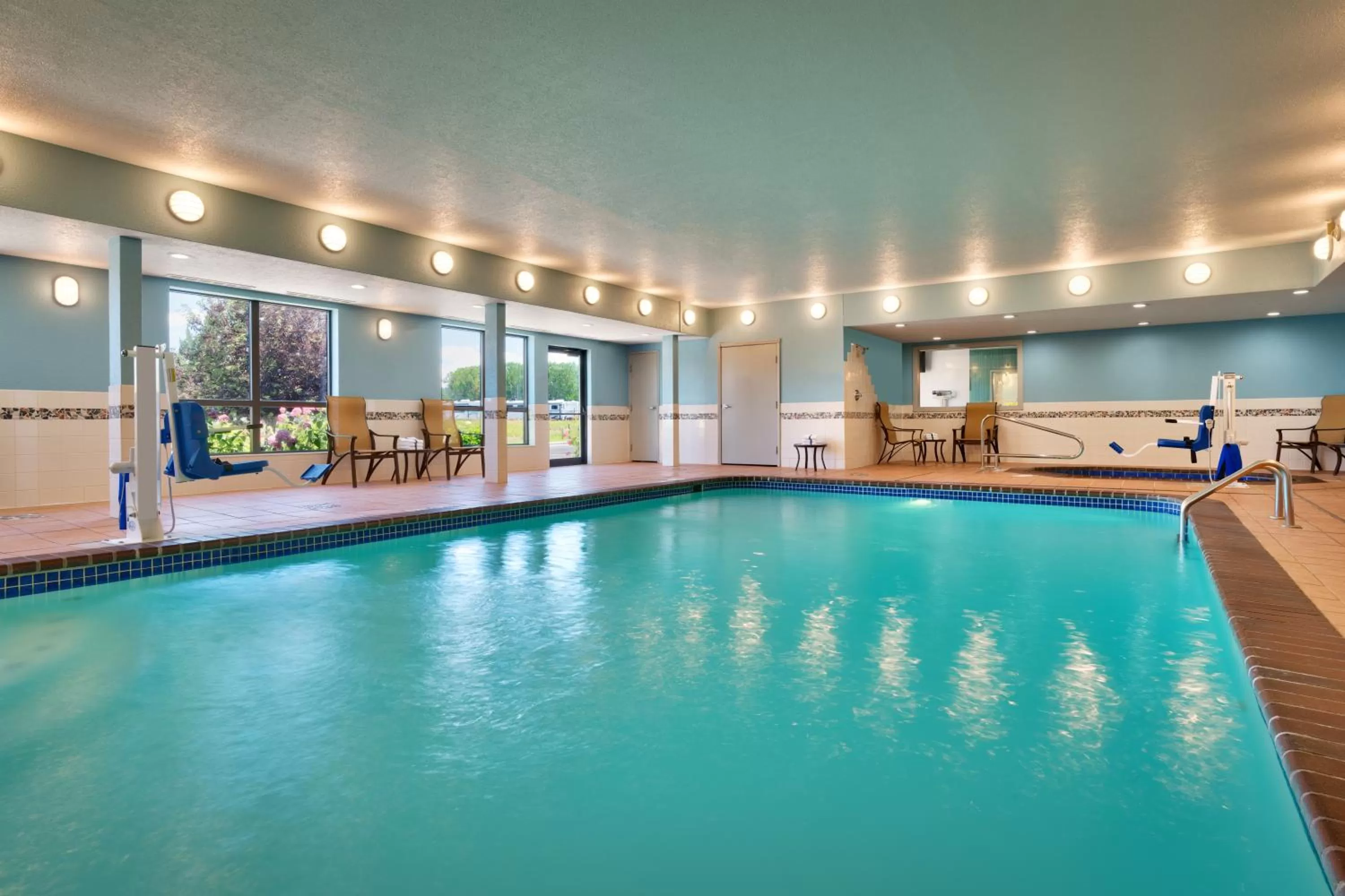 Swimming pool in Holiday Inn Express Billings East by IHG
