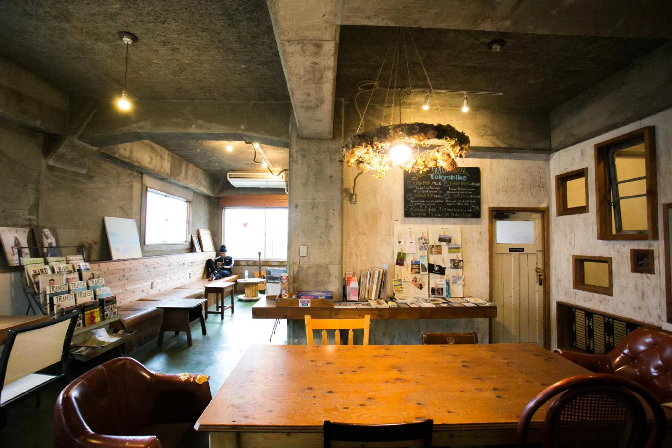 Communal lounge/ TV room in Nui. HOSTEL & BAR LOUNGE