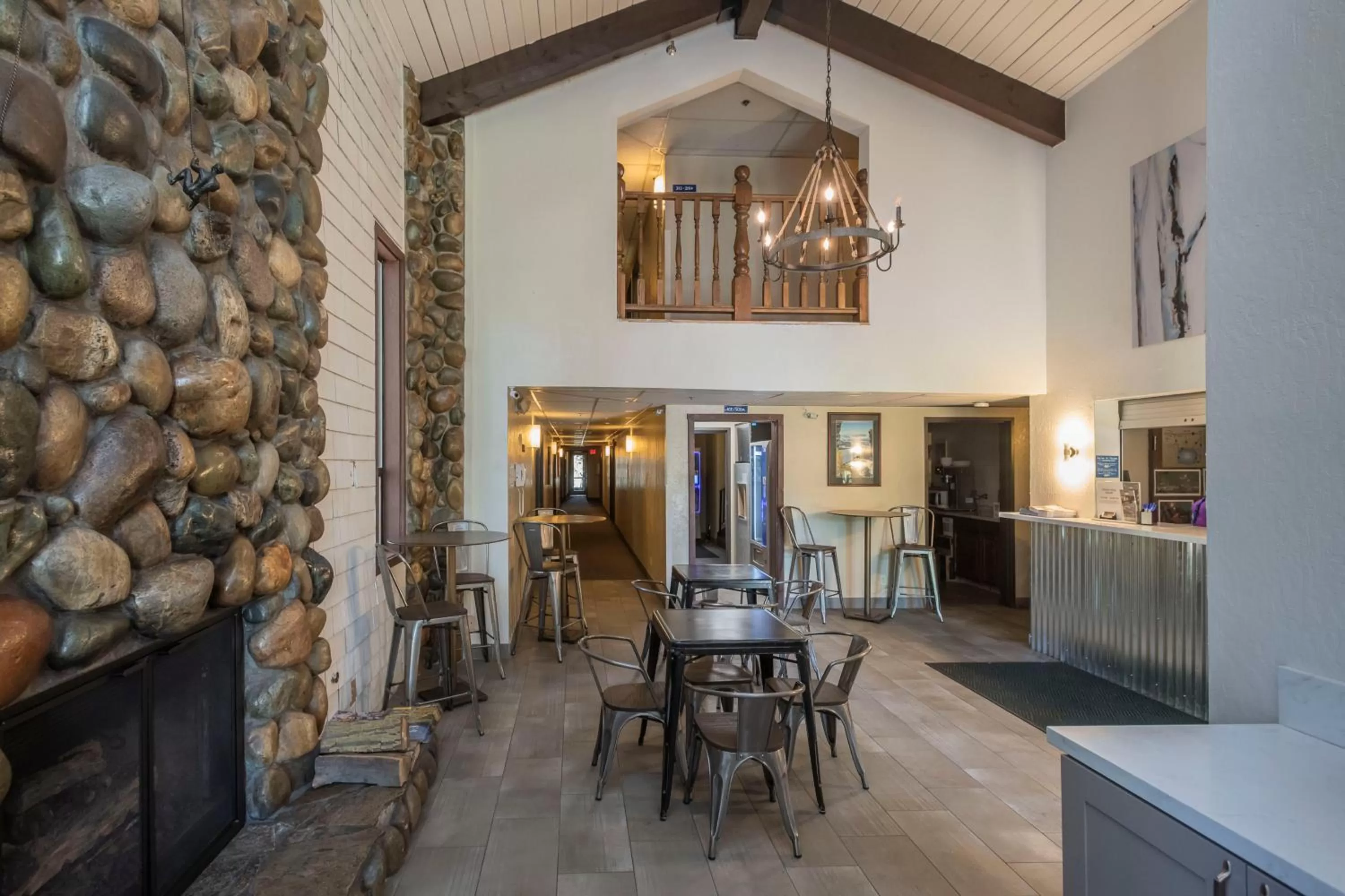 Lobby or reception in Inn At Truckee