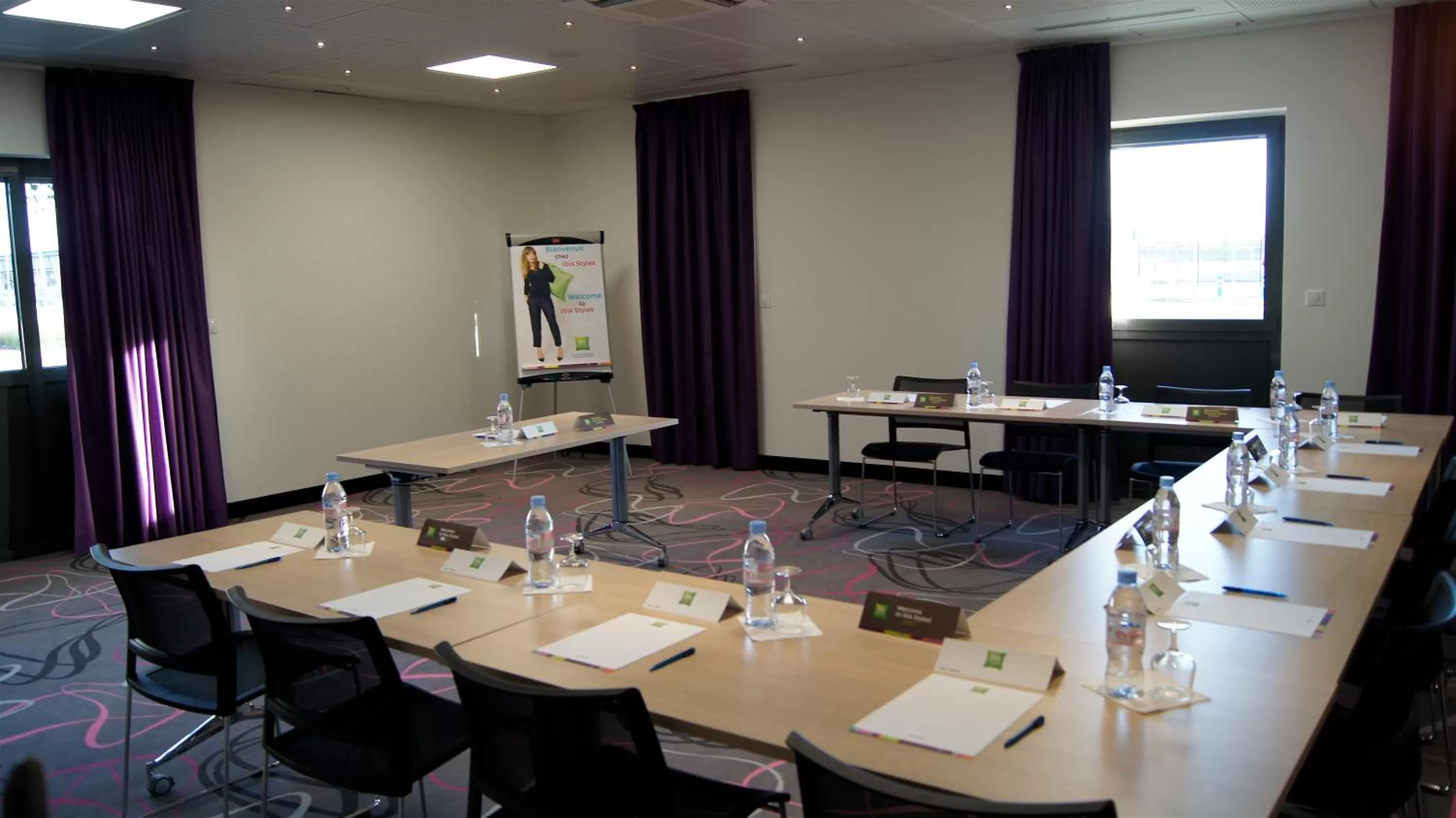 Business facilities in ibis Styles Romans-Valence Gare TGV