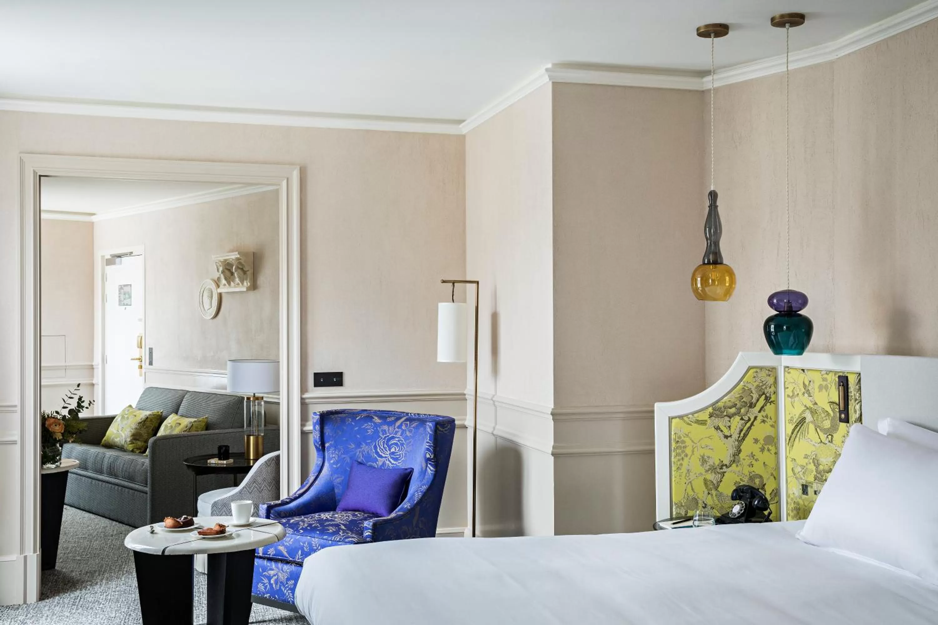 Bedroom, Bed in Sofitel Le Scribe Paris Opera