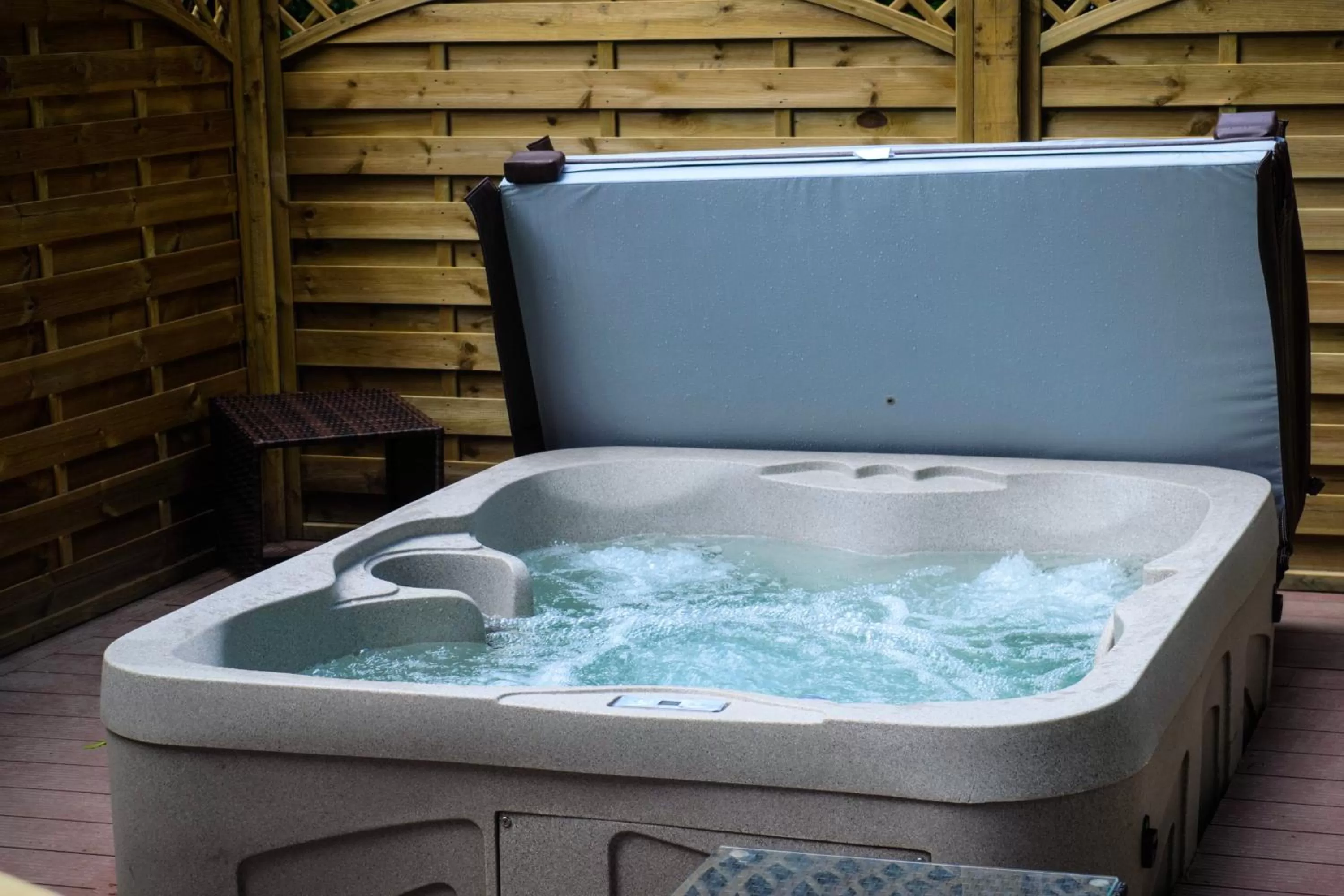 Area and facilities in Inglewood House and Spa