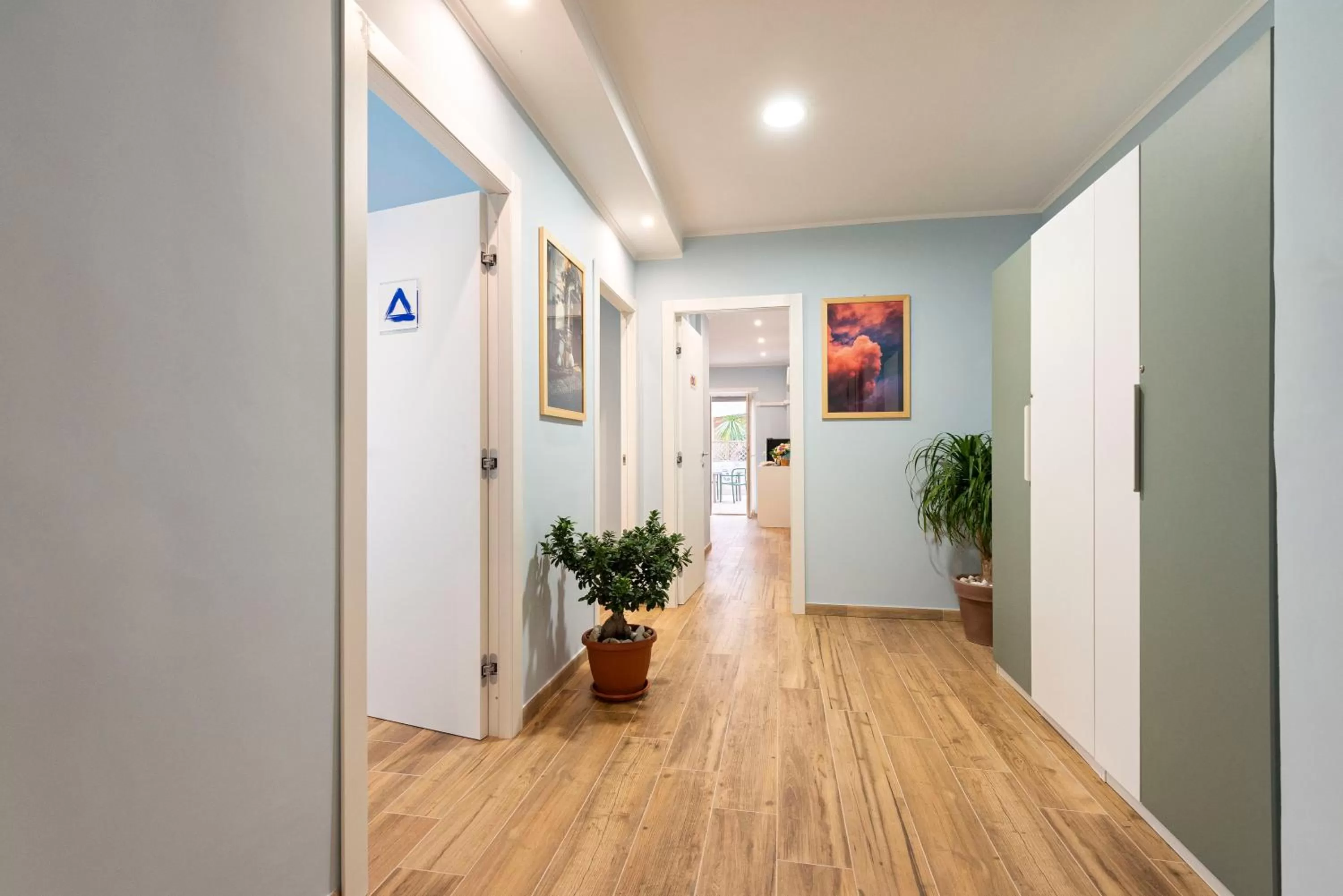 Facade/entrance in RomeCookSea Guest House