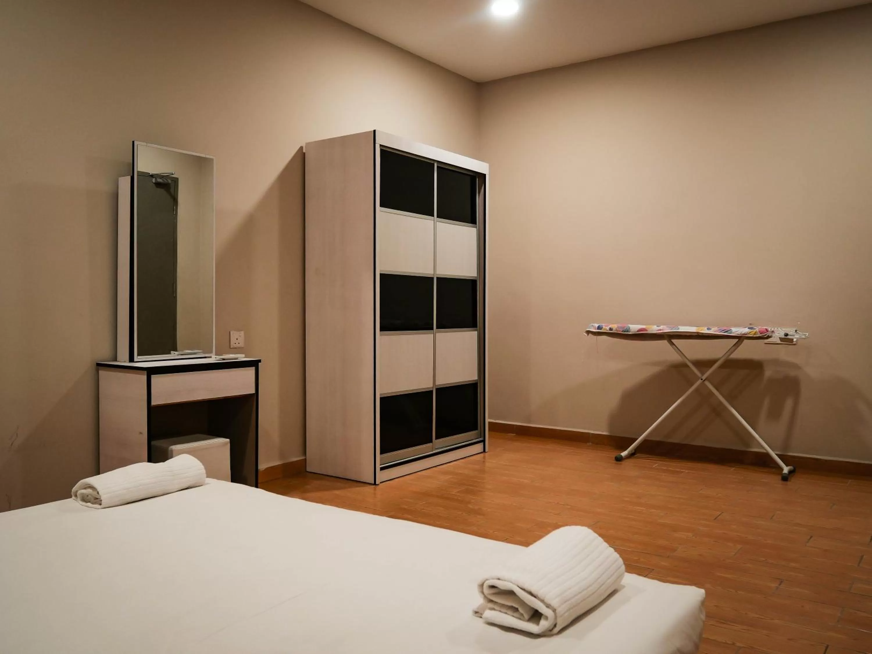 Bedroom, Bed in Bangi Perdana Hotel