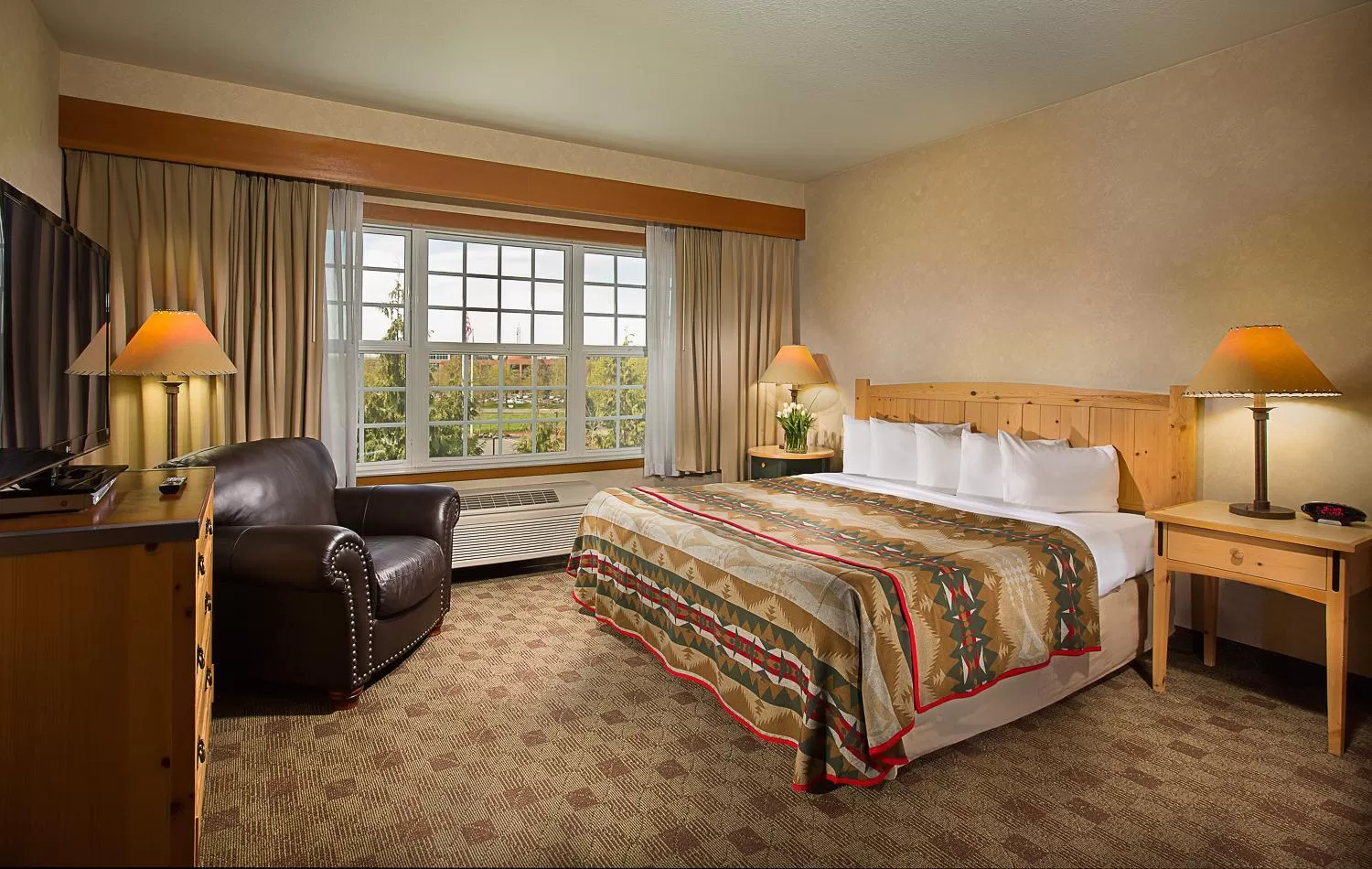 Bed in Heathman Lodge