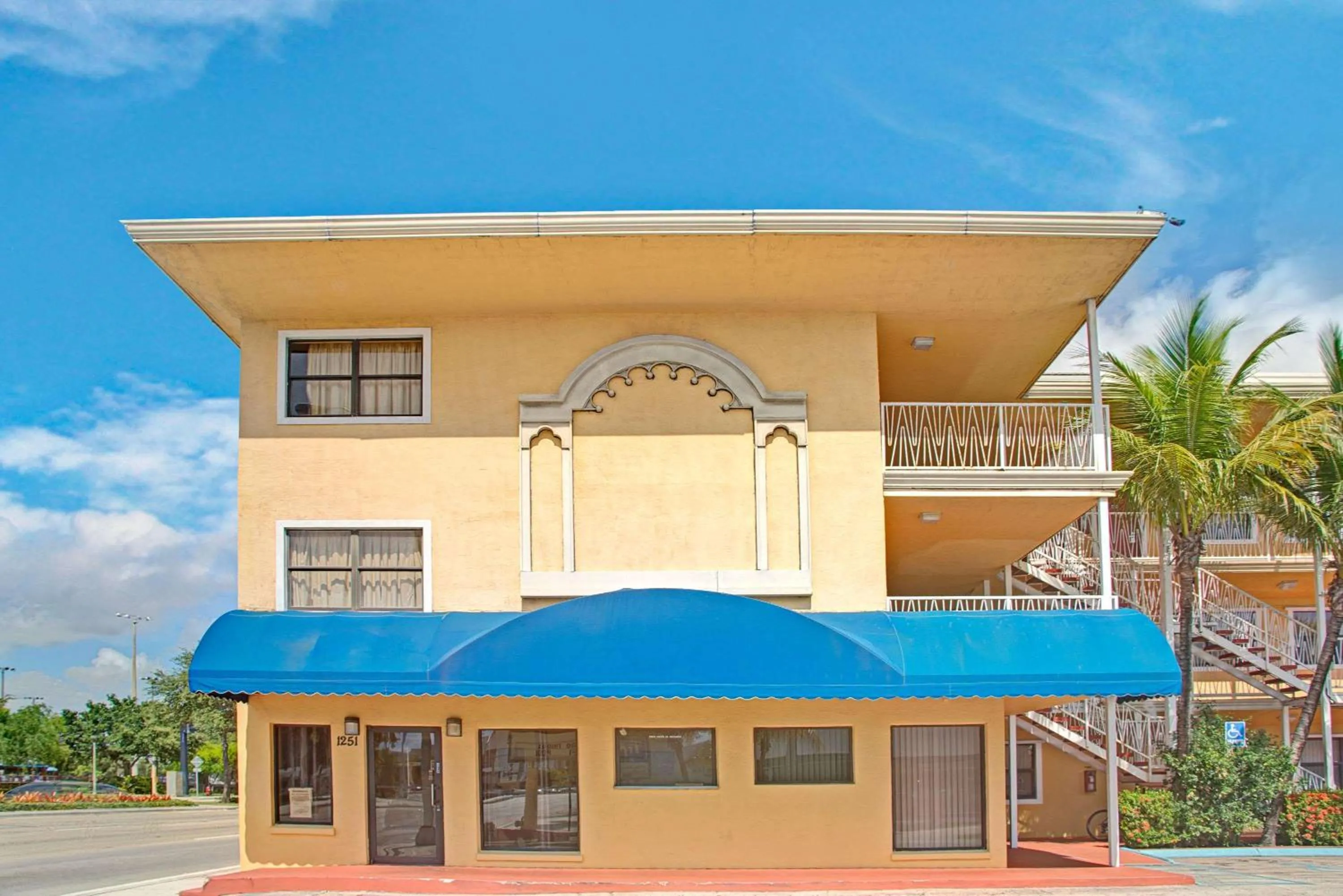 Travelodge by Wyndham Fort Lauderdale