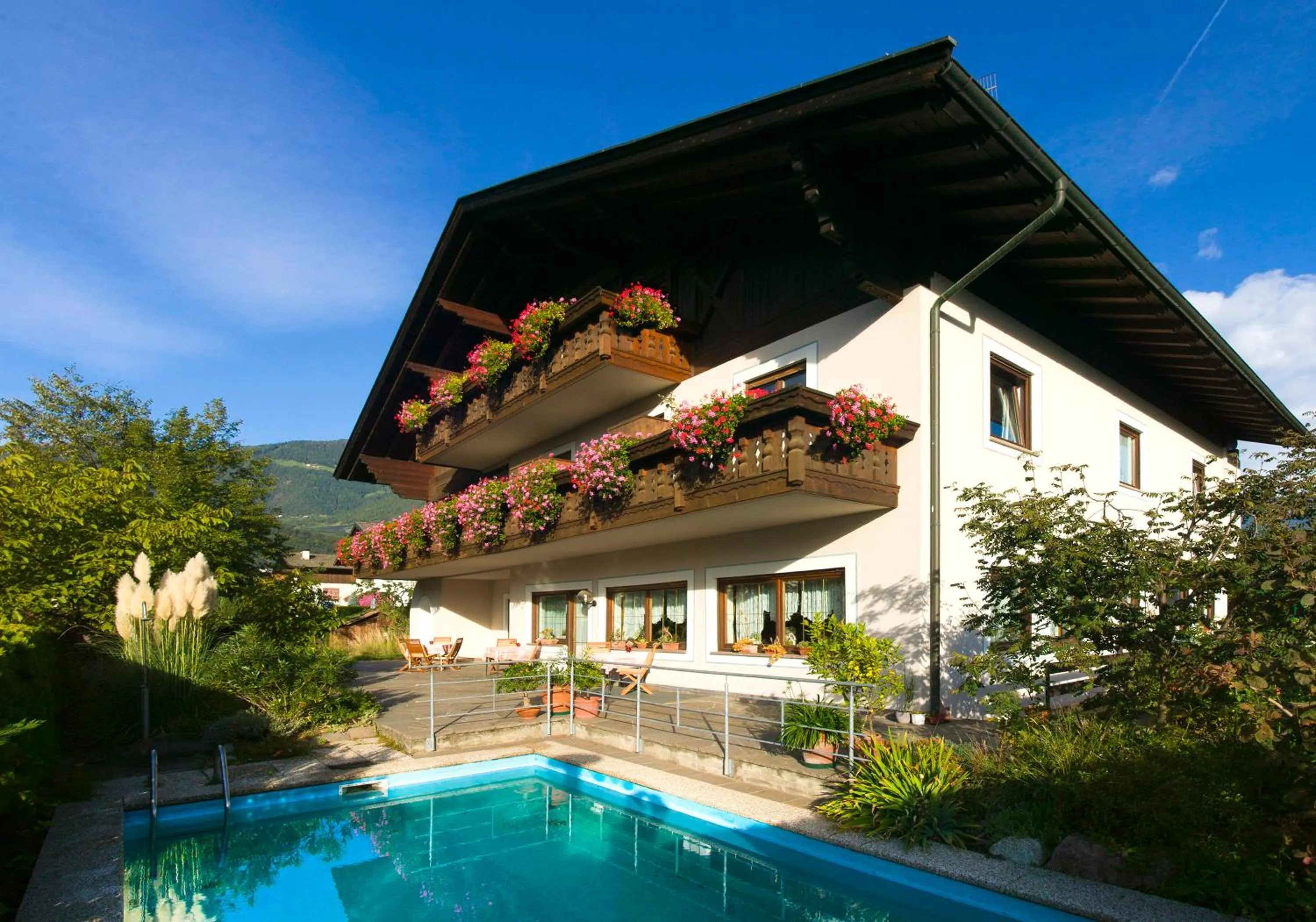 Garden in Bed&Breakfast Pension Hilpold