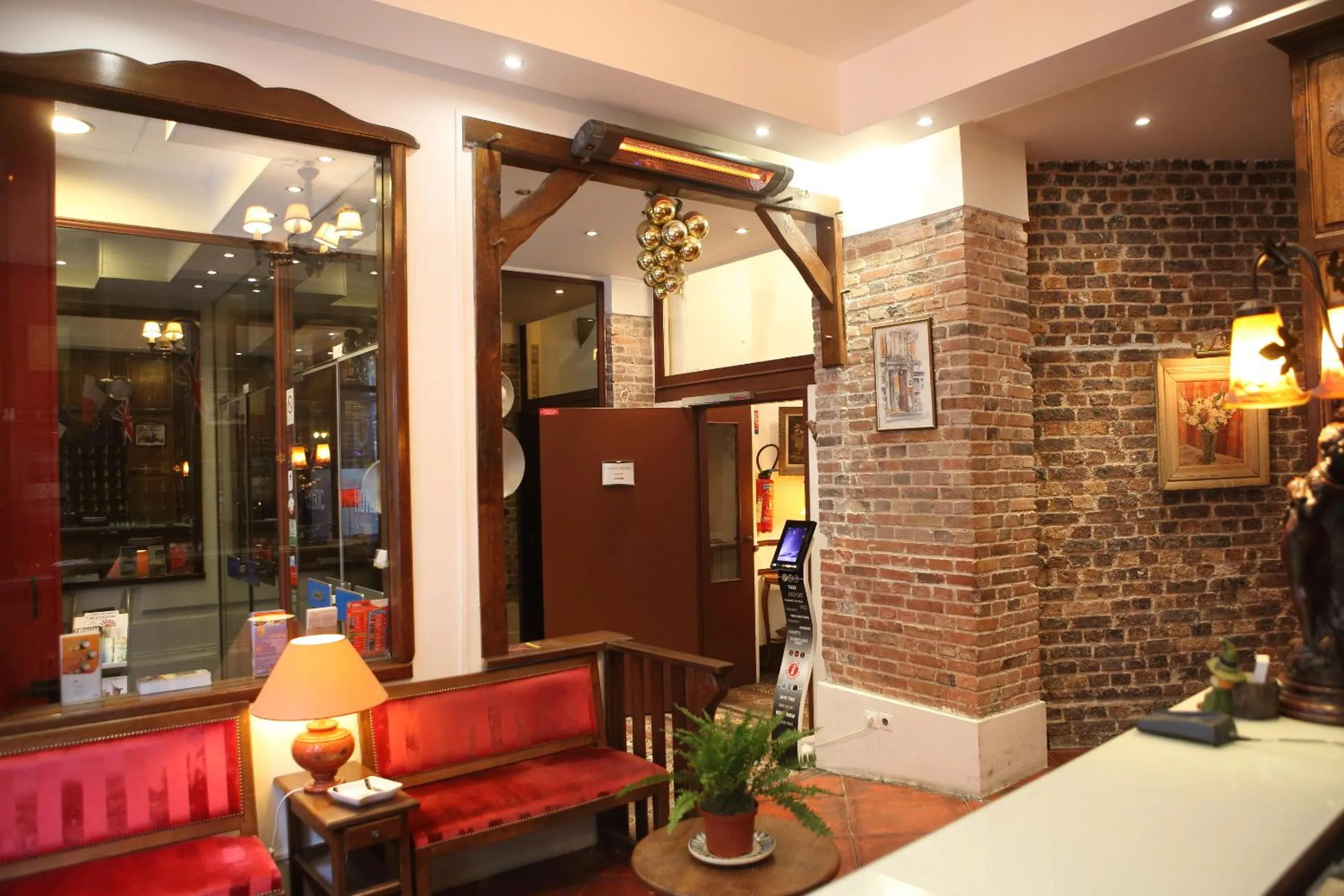 Lobby or reception in Hotel Celtic