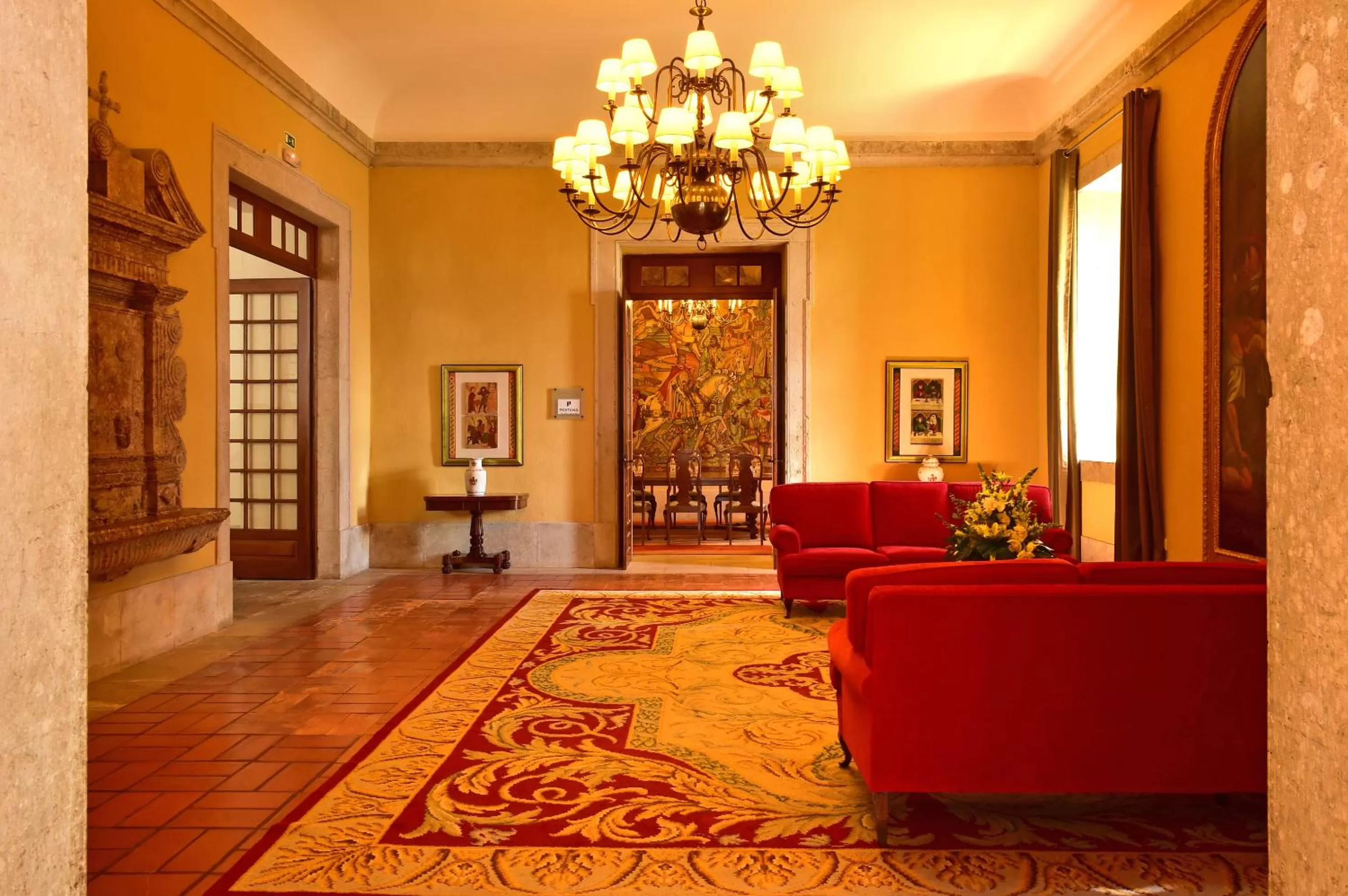 Communal lounge/ TV room in Pousada Castelo de Palmela