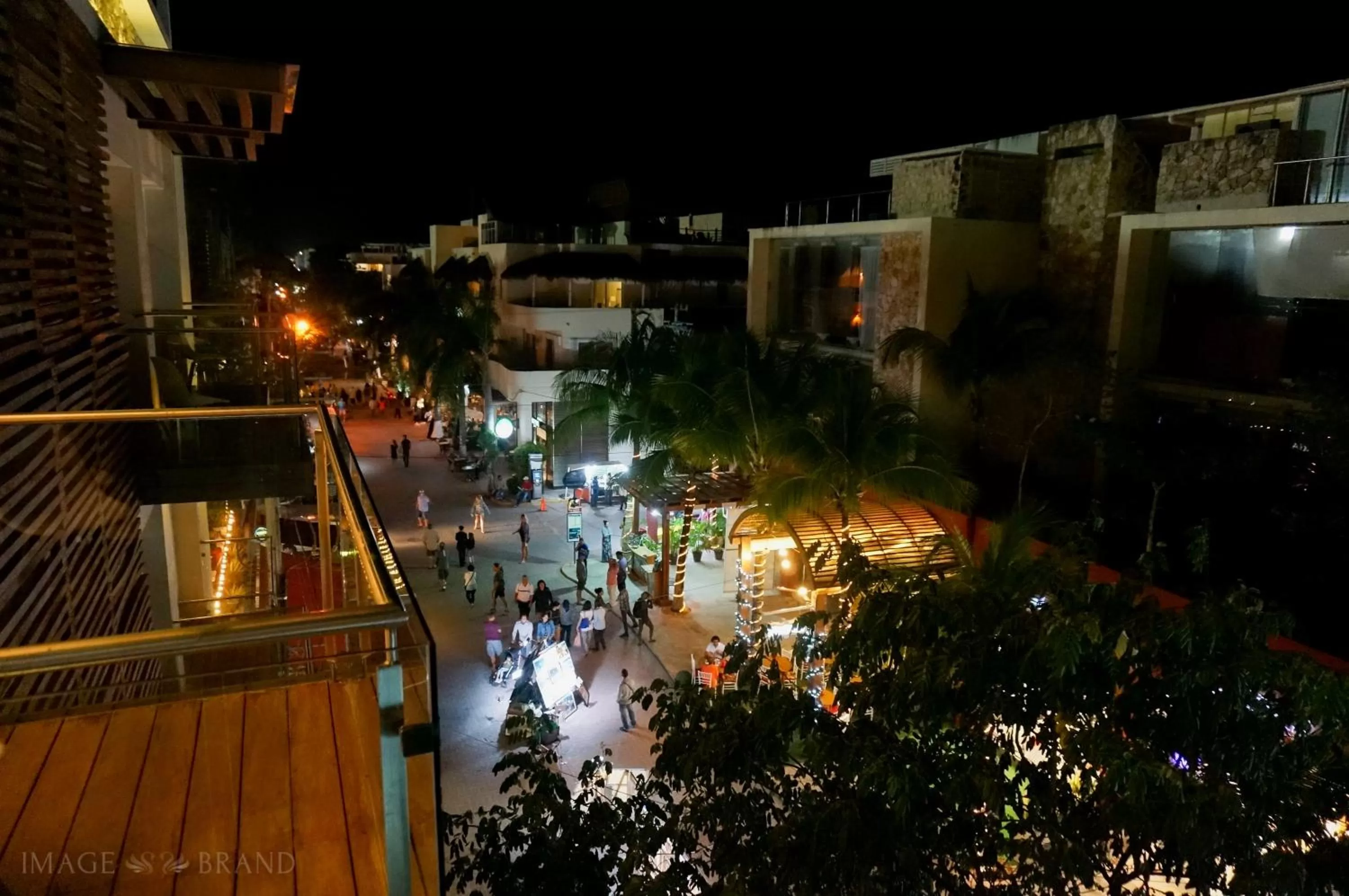 Area and facilities in Senses Quinta Avenida Adults Only Hotel By Artisan