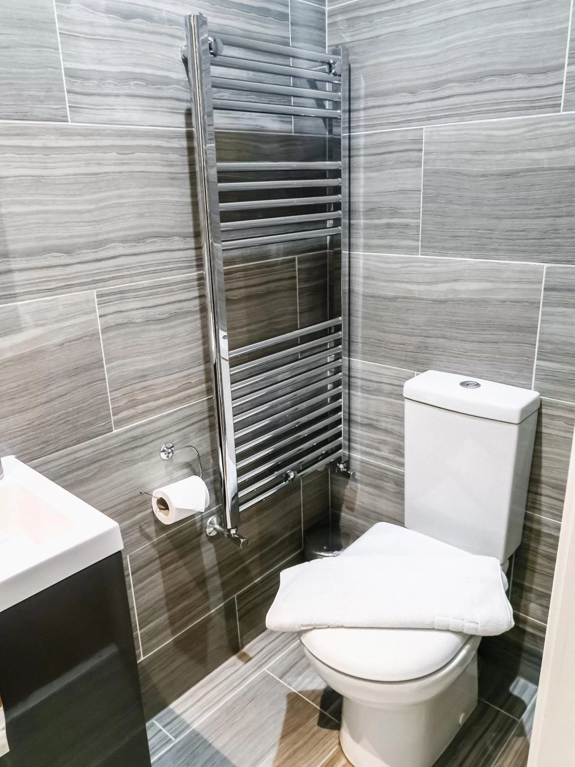 Bathroom in TiTiwangsa One Accomodation at Paddington