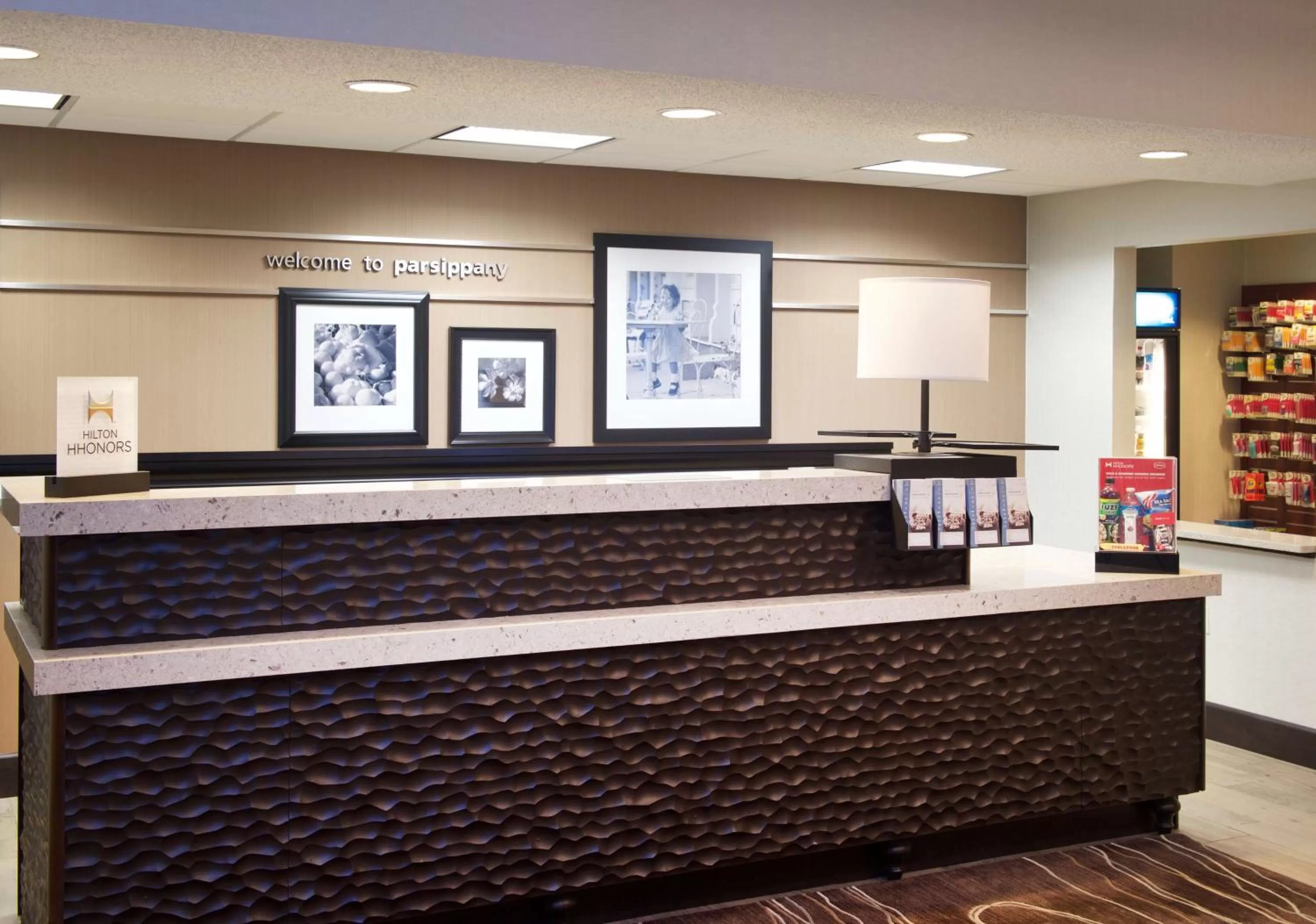 Lobby or reception in Hampton Inn Parsippany