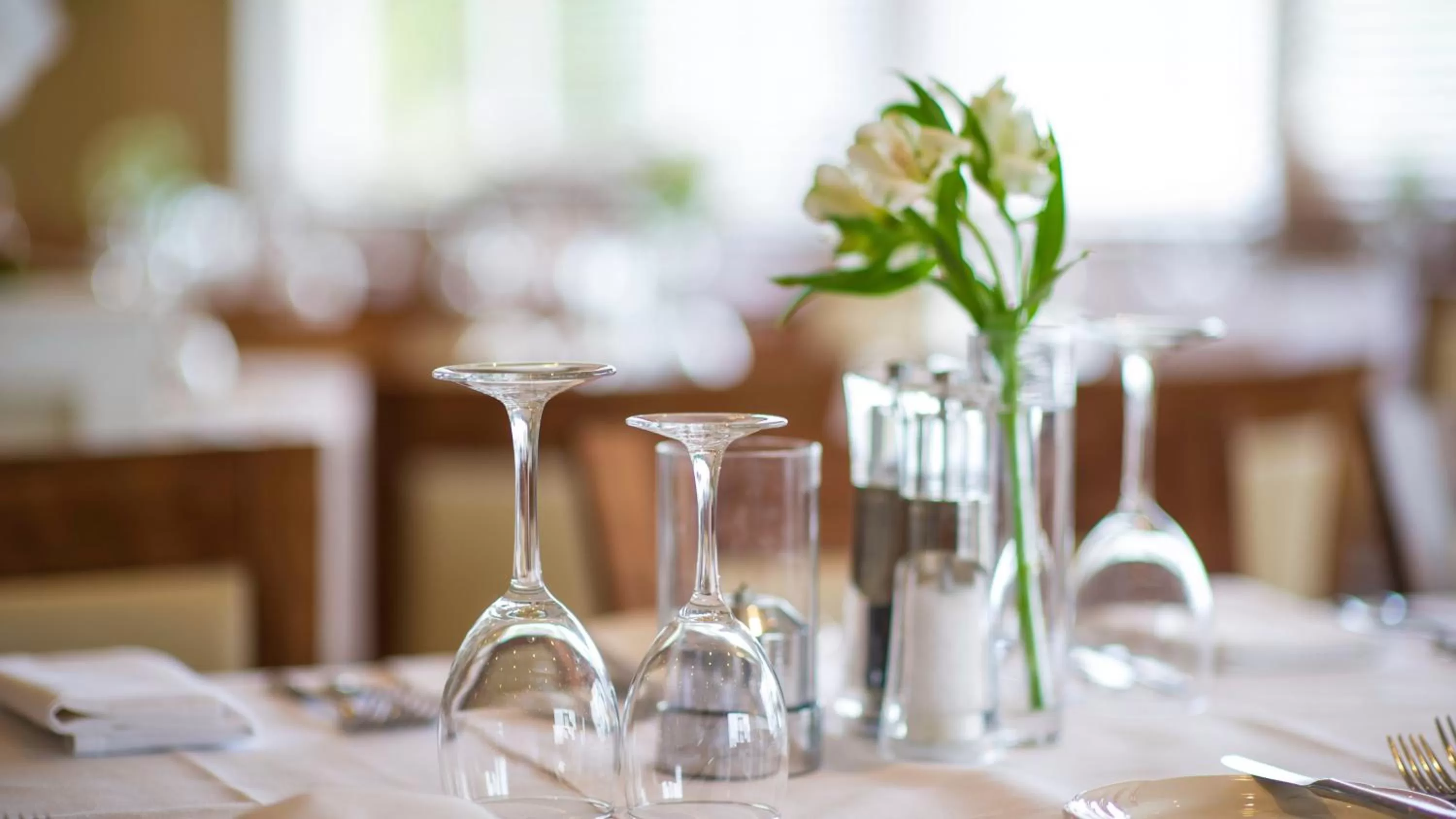 Restaurant/places to eat in The Barnstaple Hotel