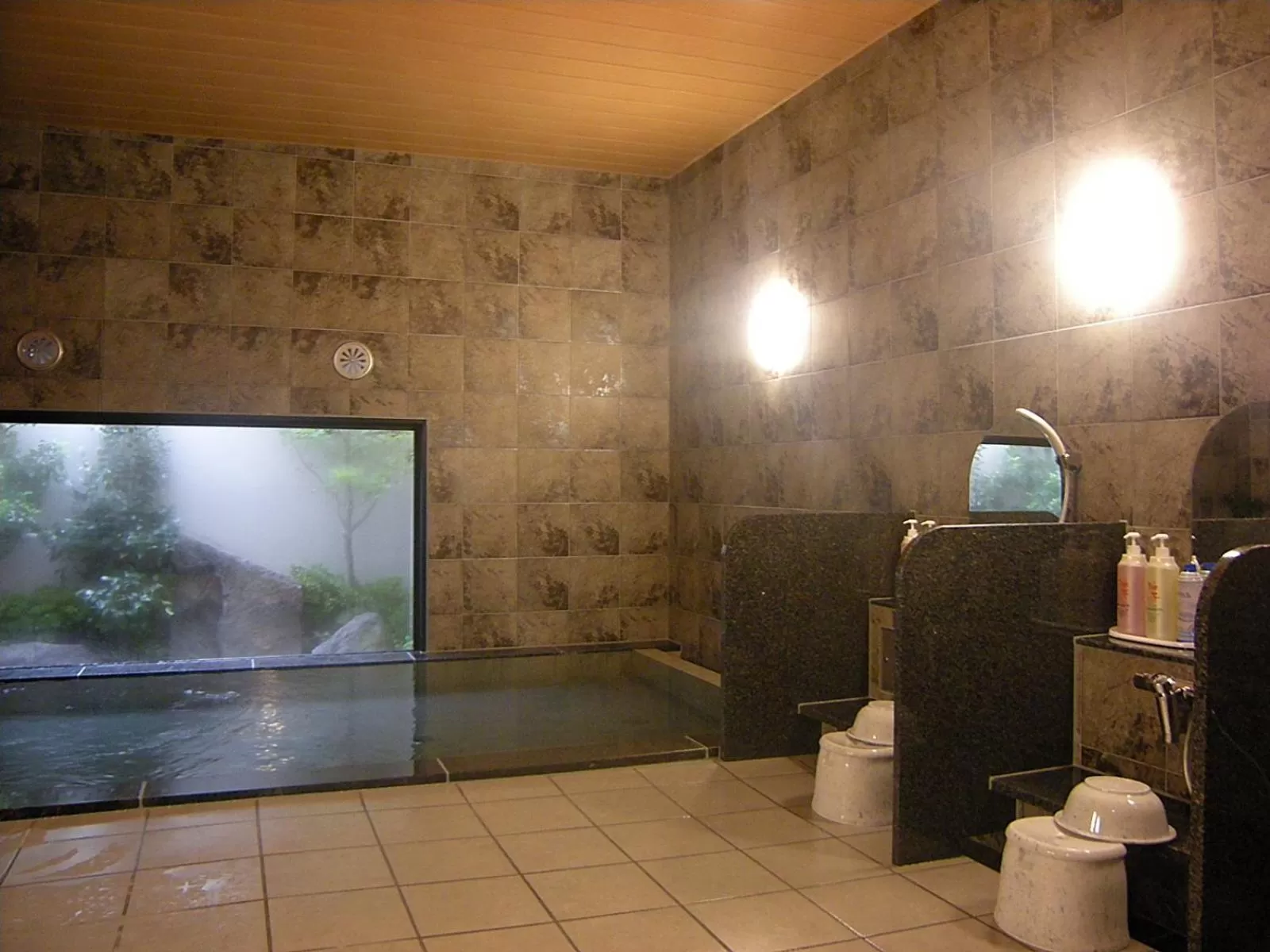Public Bath in Hotel Route-Inn Yurihonjo