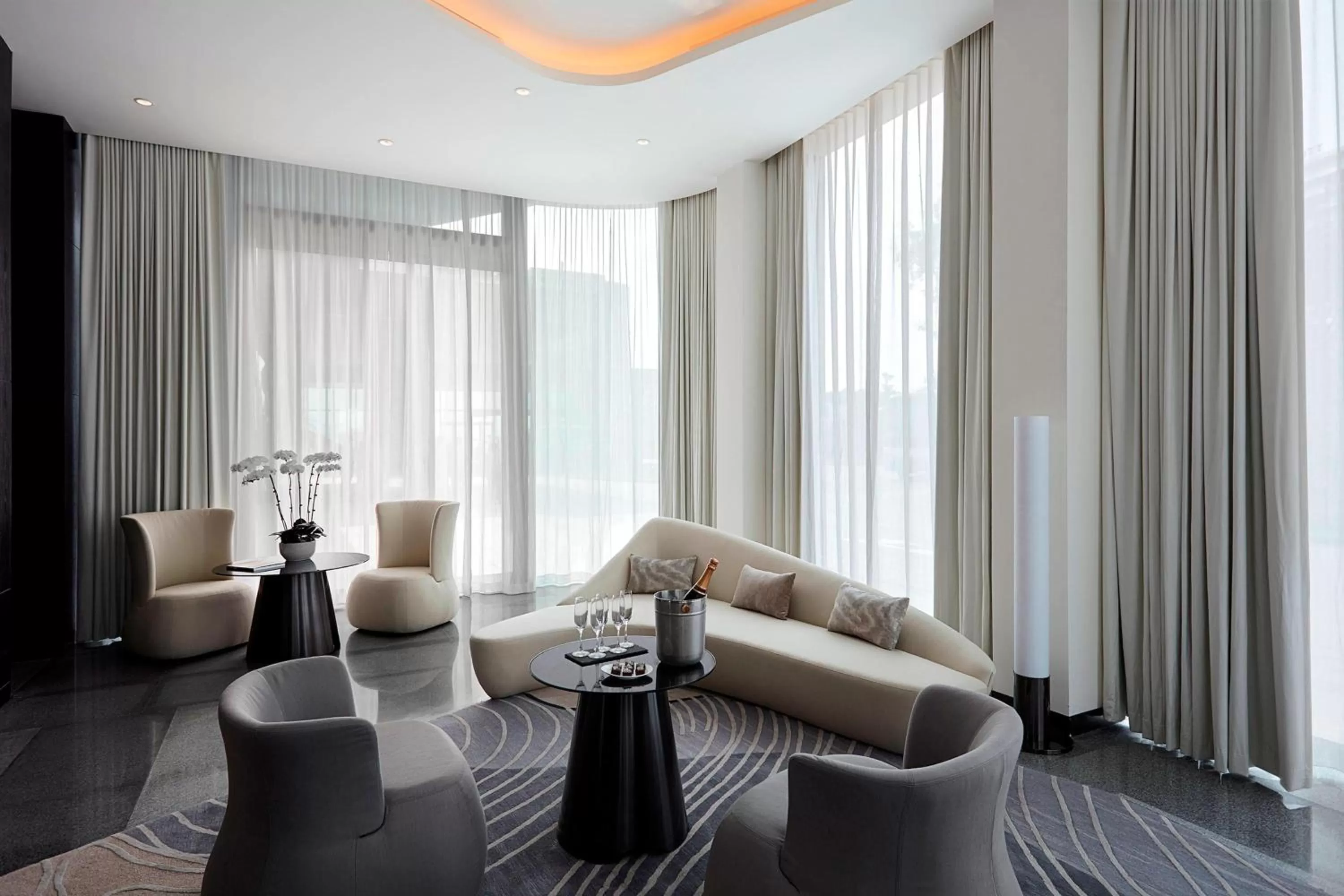 Meeting/conference room in The Shanhaitian Resort Sanya, Autograph Collection