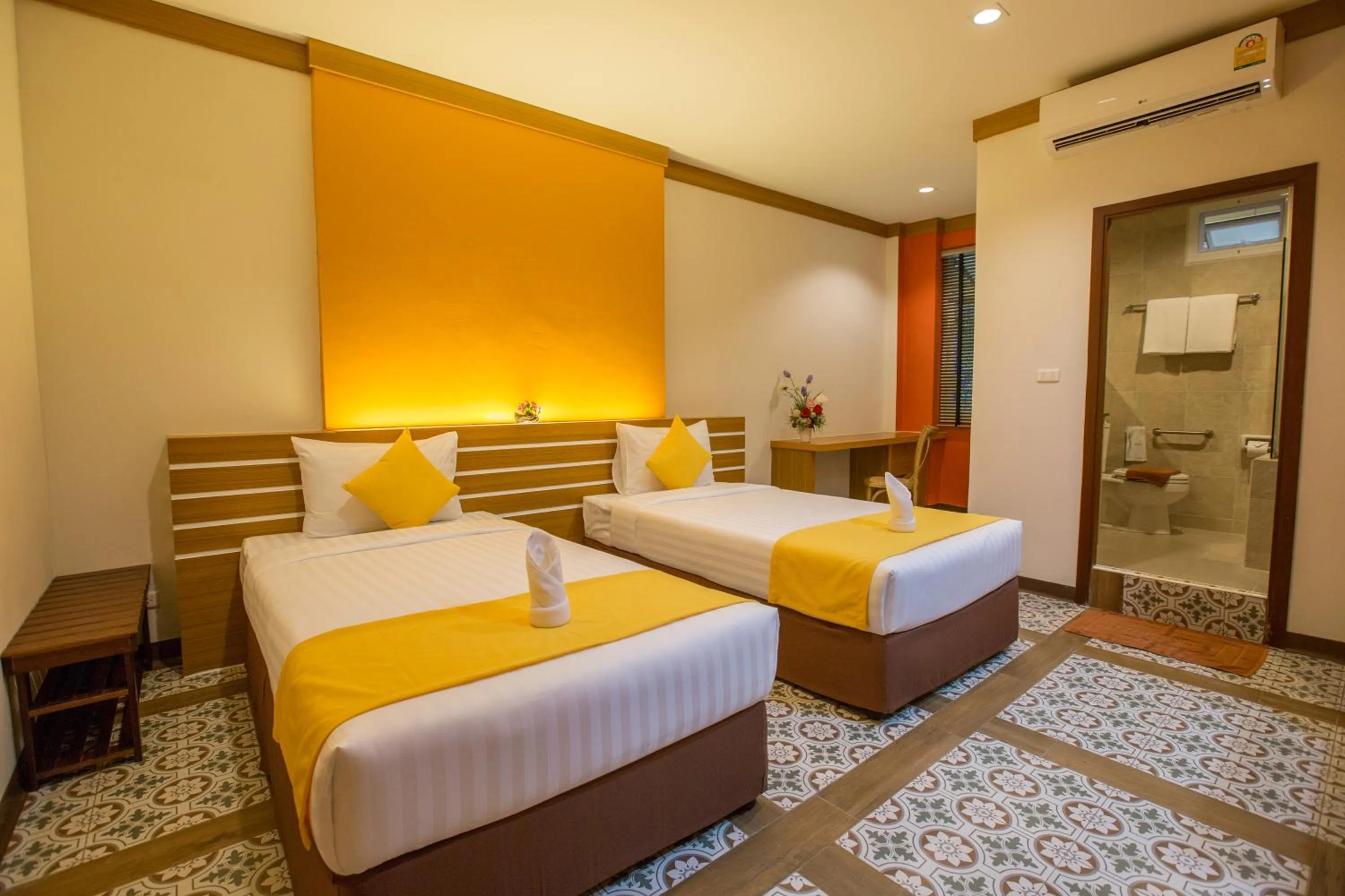 Bed in Tee Pak Dee Resident Phuket