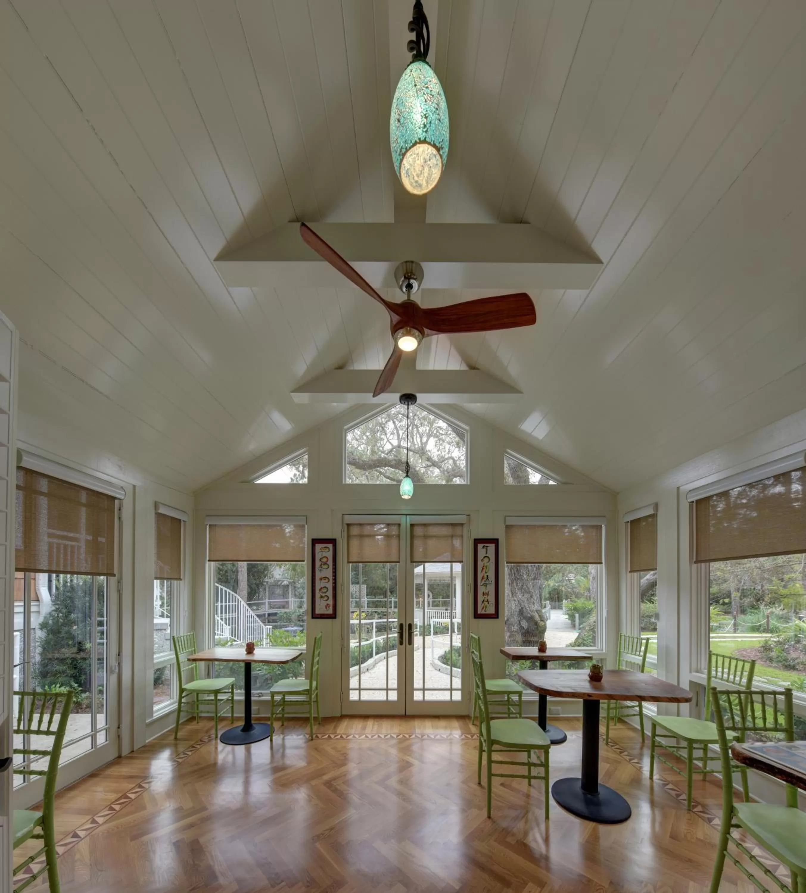 Dining area, Lobby/Reception in The Grey Owl Inn