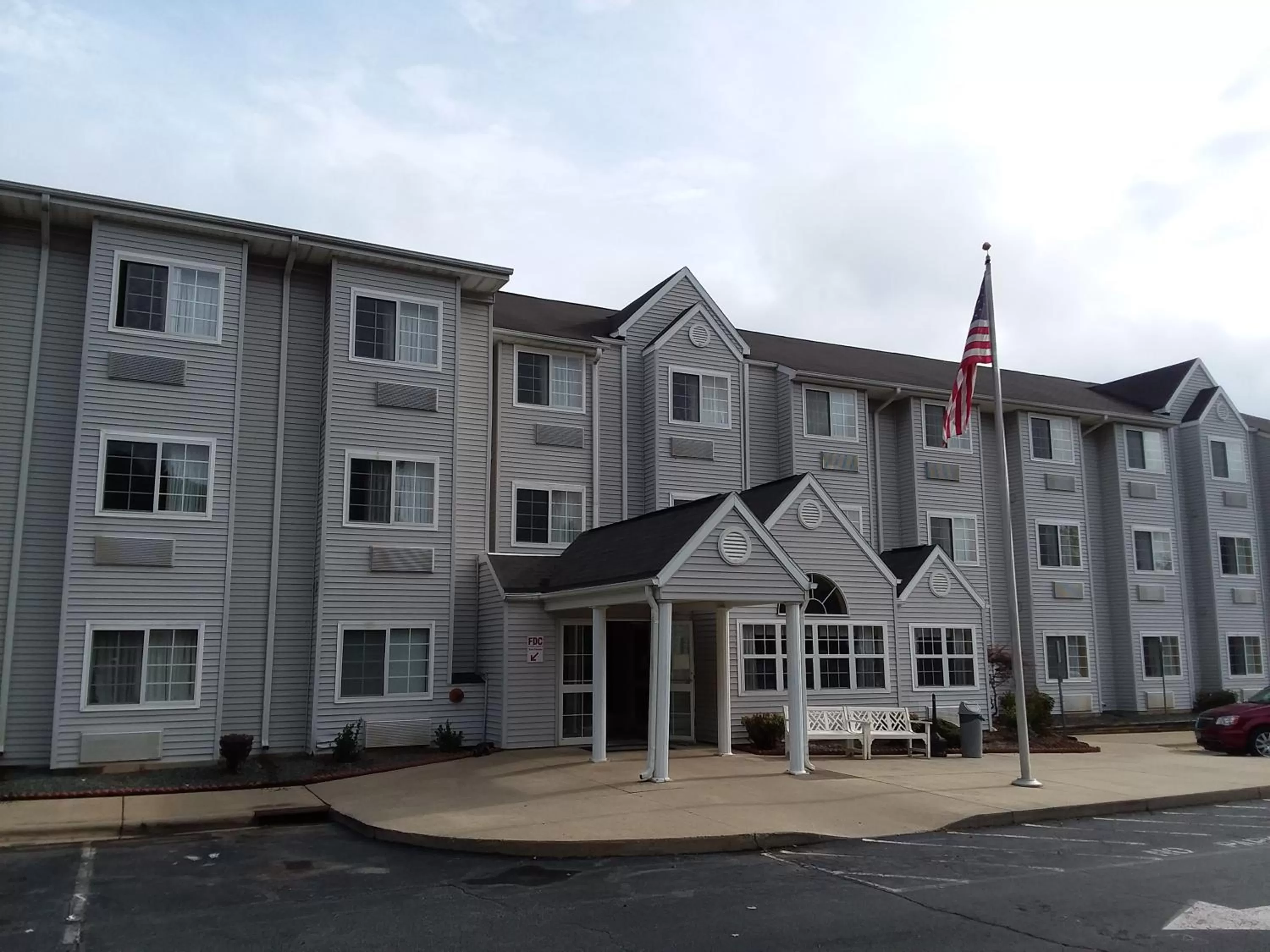 Facade/entrance in Microtel Inn & Suites by Wyndham Hillsborough