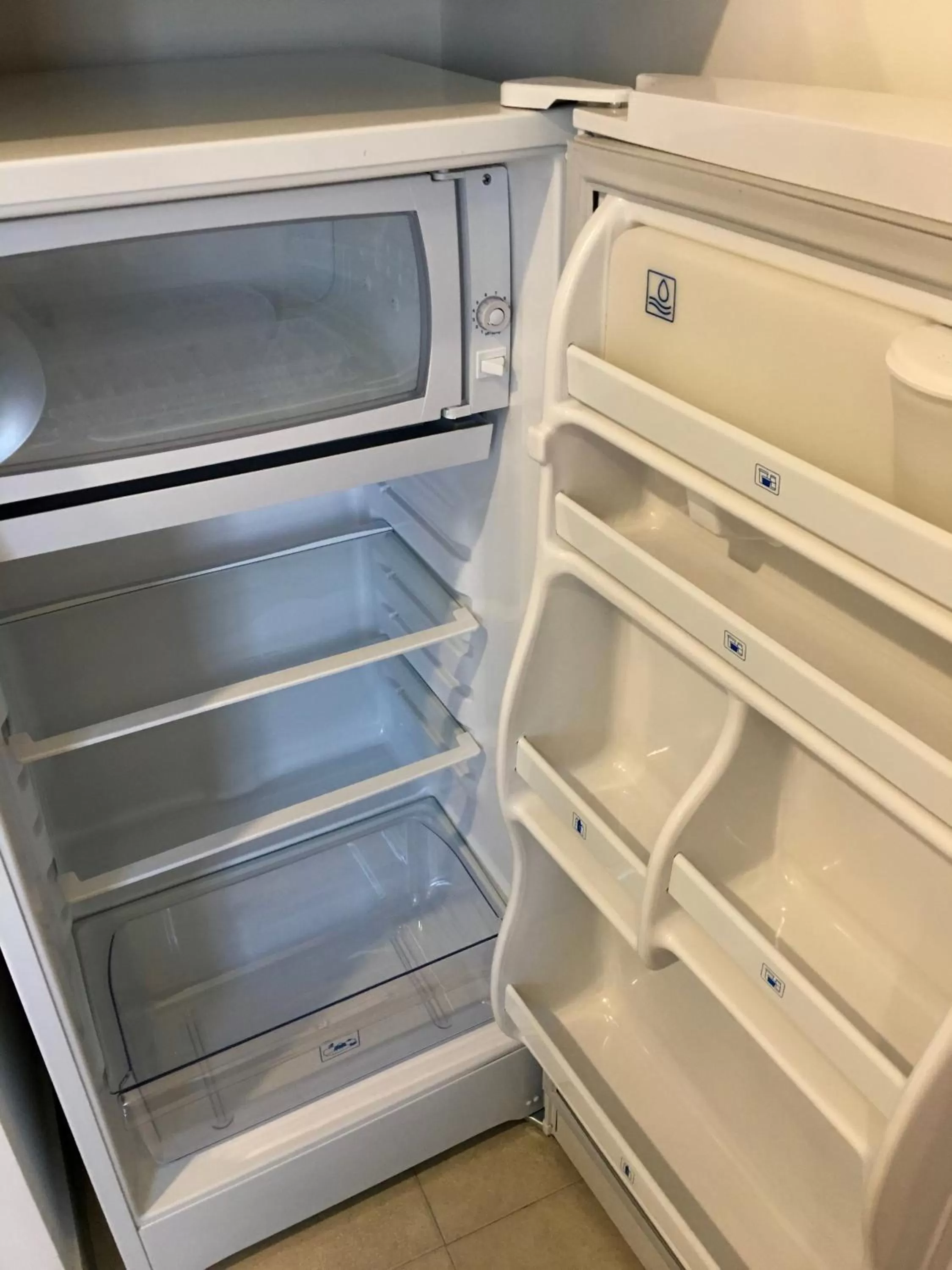 Kitchen or kitchenette in Herbal Inn Suites