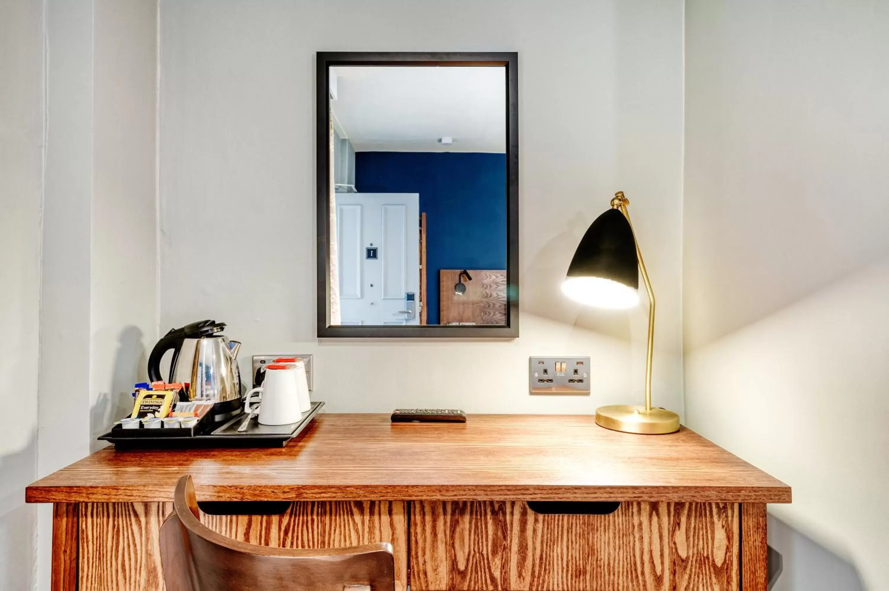 Standard Twin Room in The Wheatsheaf by Innkeeper's Collection Standard Twin Room in The Wheatsheaf by Innkeeper's Collection