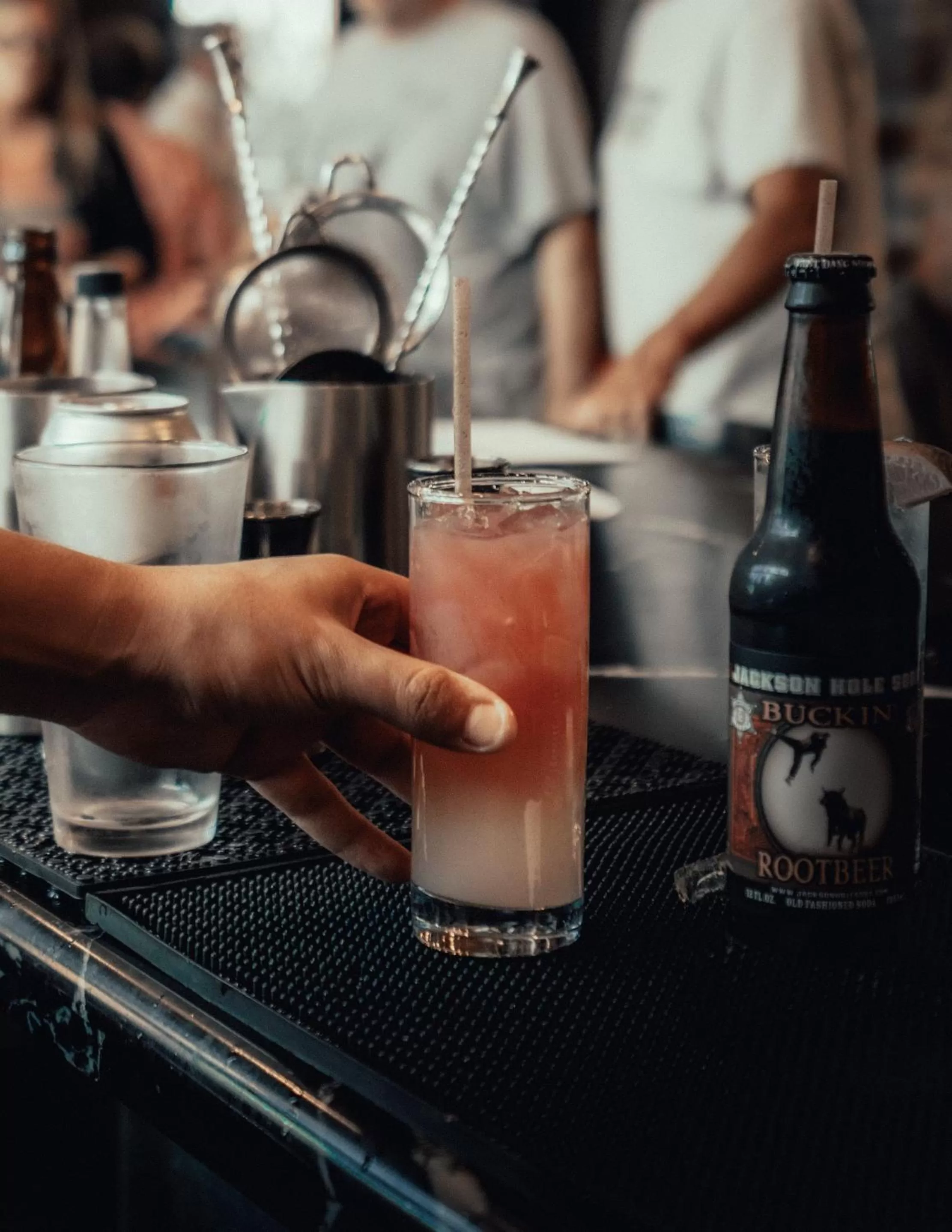 Lounge or bar in The Advenire, Autograph Collection