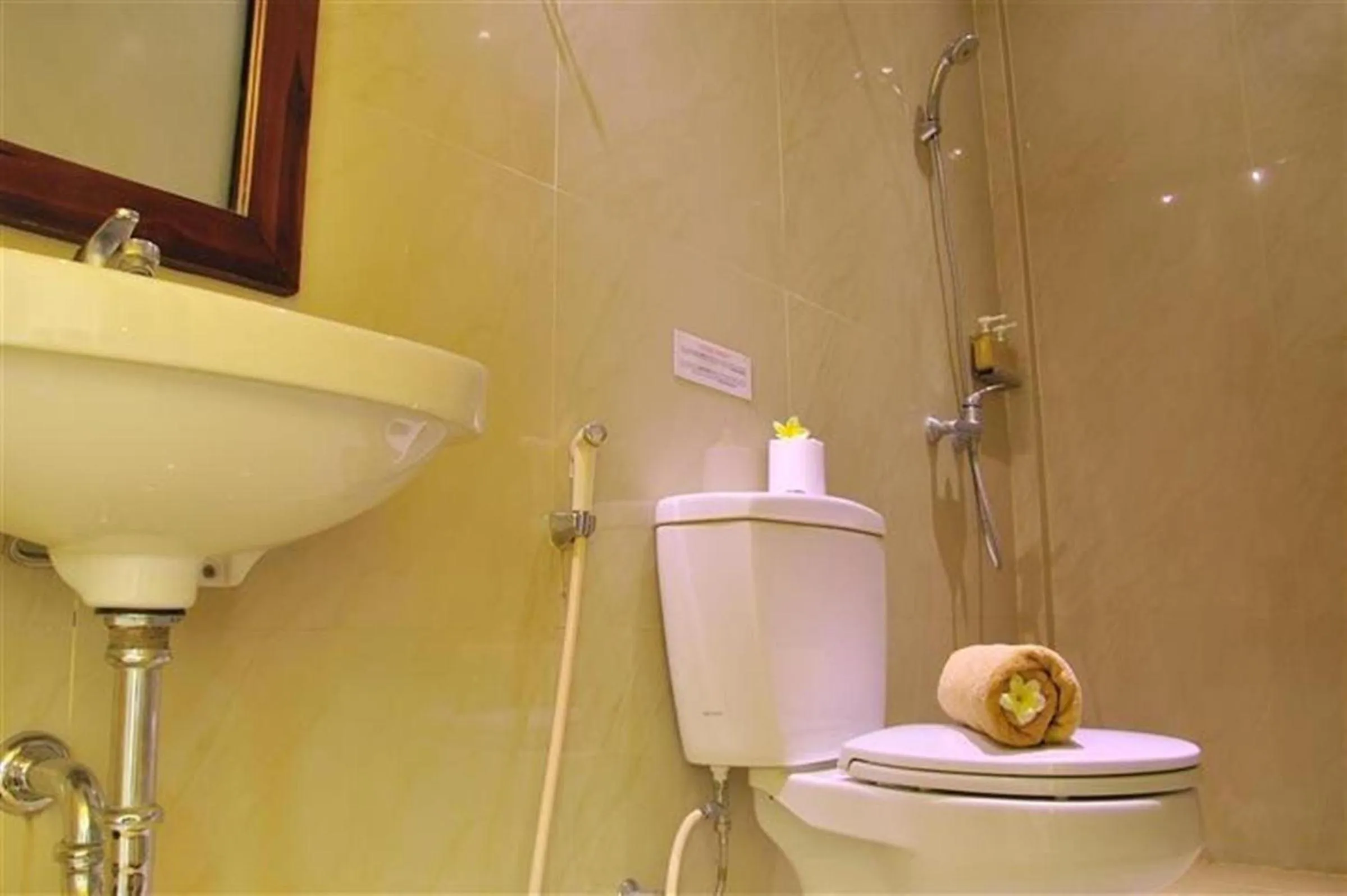 Bathroom in Coco De Heaven House